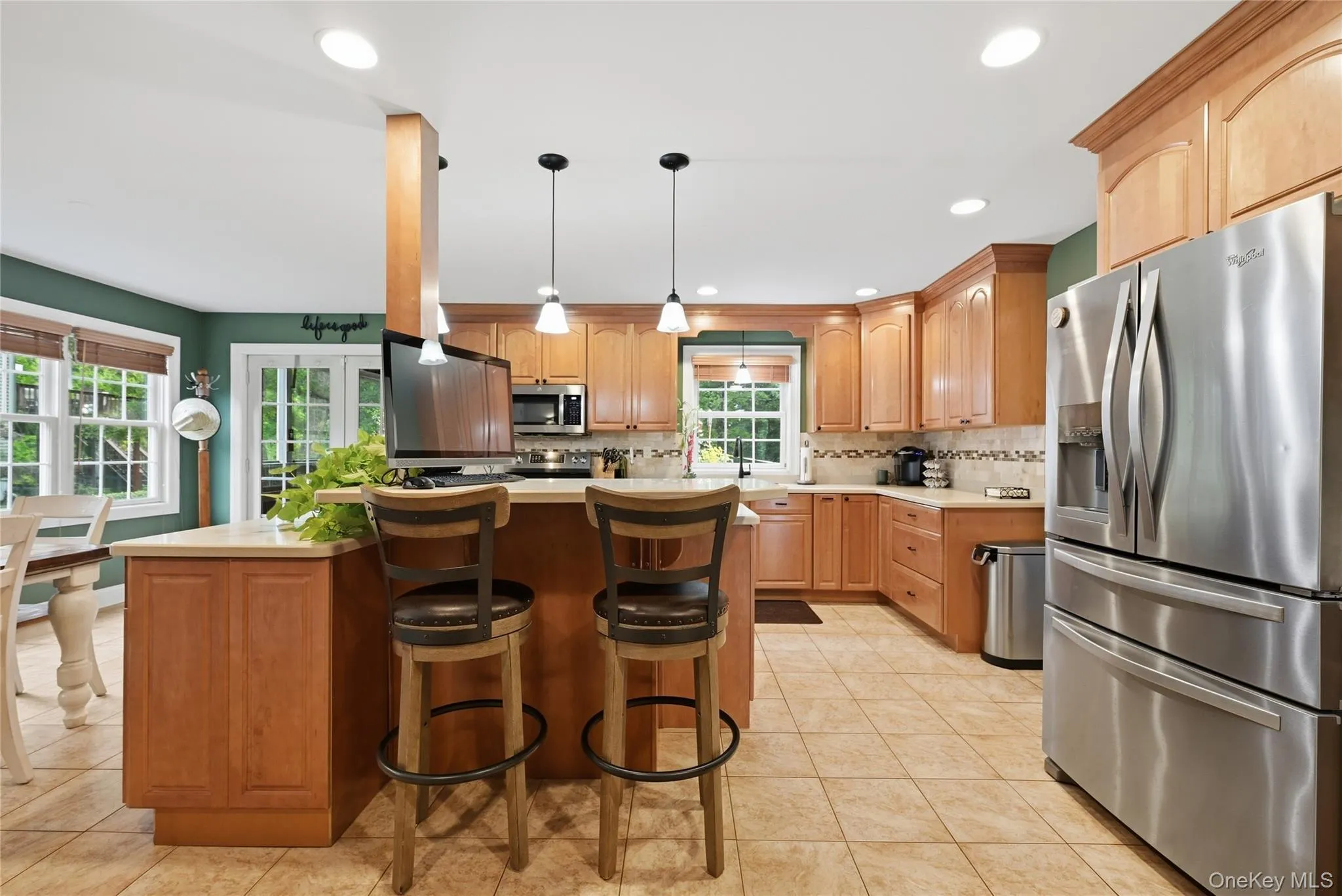 10 Albion Oval, Carmel, NY, 3 Bedrooms Bedrooms, 9 Rooms Rooms,3 BathroomsBathrooms,Residential,For Rent,Albion,0,1056532 10 Albion Oval, Carmel, NY, 3 Bedrooms Bedrooms, 9 Rooms Rooms,3 BathroomsBathrooms,Residential,For Rent,Albion,0,1056532