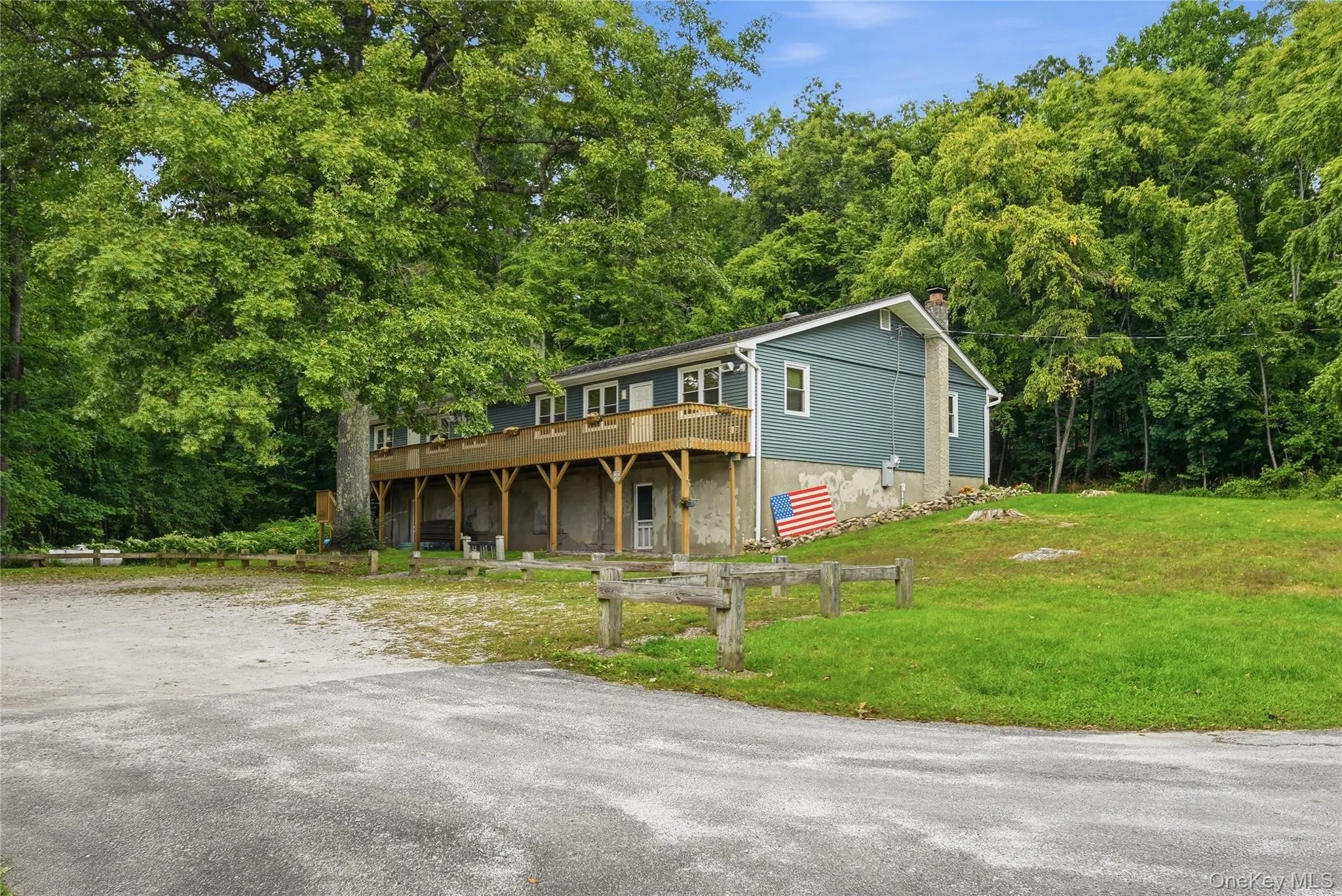 10 Albion Oval, Carmel, NY, 3 Bedrooms Bedrooms, 9 Rooms Rooms,3 BathroomsBathrooms,Residential,For Rent,Albion,0,1056532 10 Albion Oval, Carmel, NY, 3 Bedrooms Bedrooms, 9 Rooms Rooms,3 BathroomsBathrooms,Residential,For Rent,Albion,0,1056532
