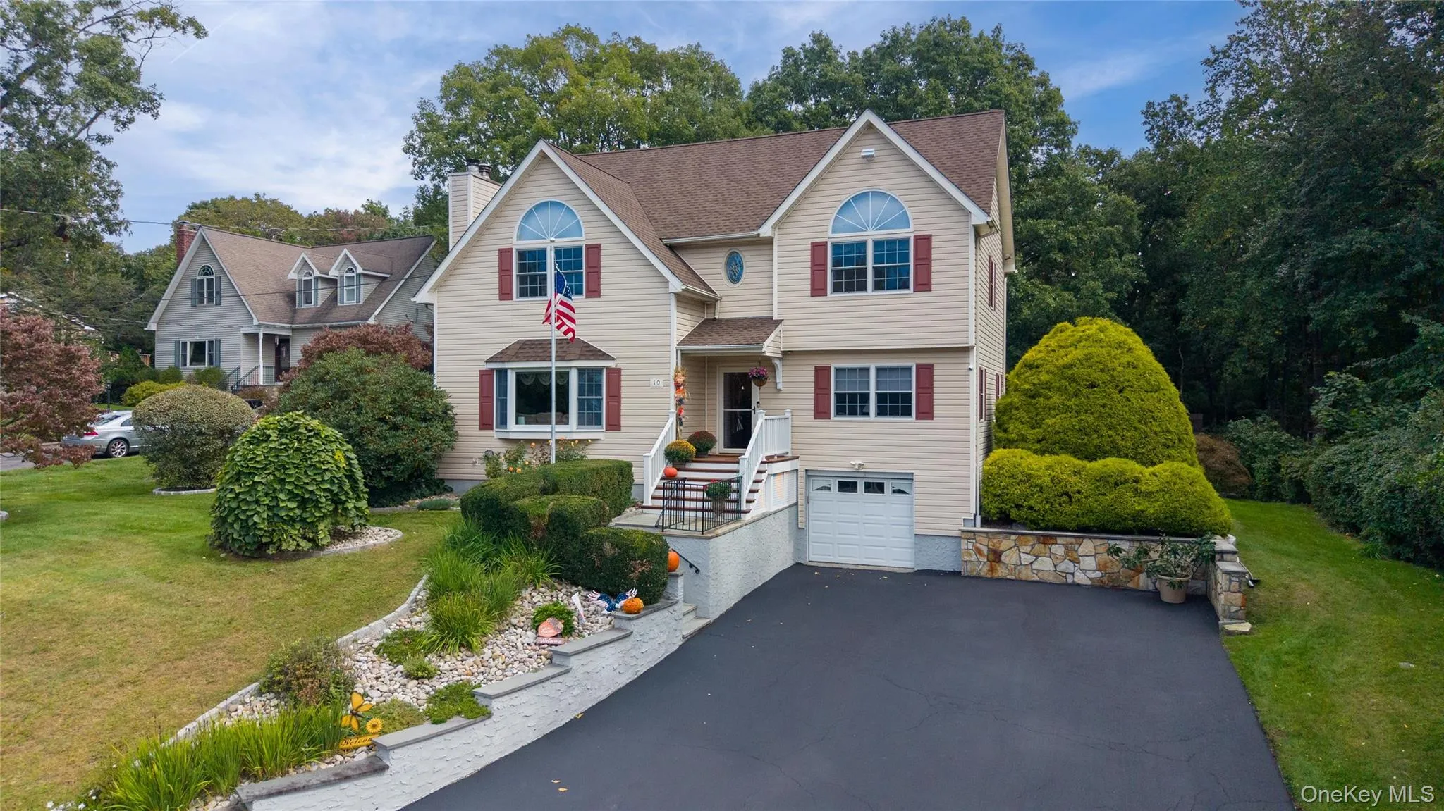 10 Albion Oval, Carmel, NY, 3 Bedrooms Bedrooms, 9 Rooms Rooms,3 BathroomsBathrooms,Residential,For Rent,Albion,0,1056532 10 Albion Oval, Carmel, NY, 3 Bedrooms Bedrooms, 9 Rooms Rooms,3 BathroomsBathrooms,Residential,For Rent,Albion,0,1056532