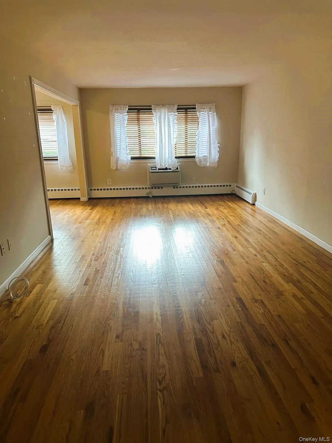 1 Lawrence Park Drive, Orangetown, NY, 1 Bedroom Bedrooms, 5 Room Rooms,1 BathroomBathrooms,Residential Lease,For Rent,Lawrence Park,0,1056535 1 Lawrence Park Drive, Orangetown, NY, 1 Bedroom Bedrooms, 5 Room Rooms,1 BathroomBathrooms,Residential Lease,For Rent,Lawrence Park,0,1056535