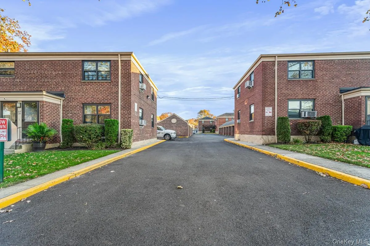 73-63 217th Street, New York, NY, 2 Bedrooms Bedrooms, 4 Rooms Rooms,1 BathroomBathrooms,Residential,For Rent,217th,0,1056540 73-63 217th Street, New York, NY, 2 Bedrooms Bedrooms, 4 Rooms Rooms,1 BathroomBathrooms,Residential,For Rent,217th,0,1056540