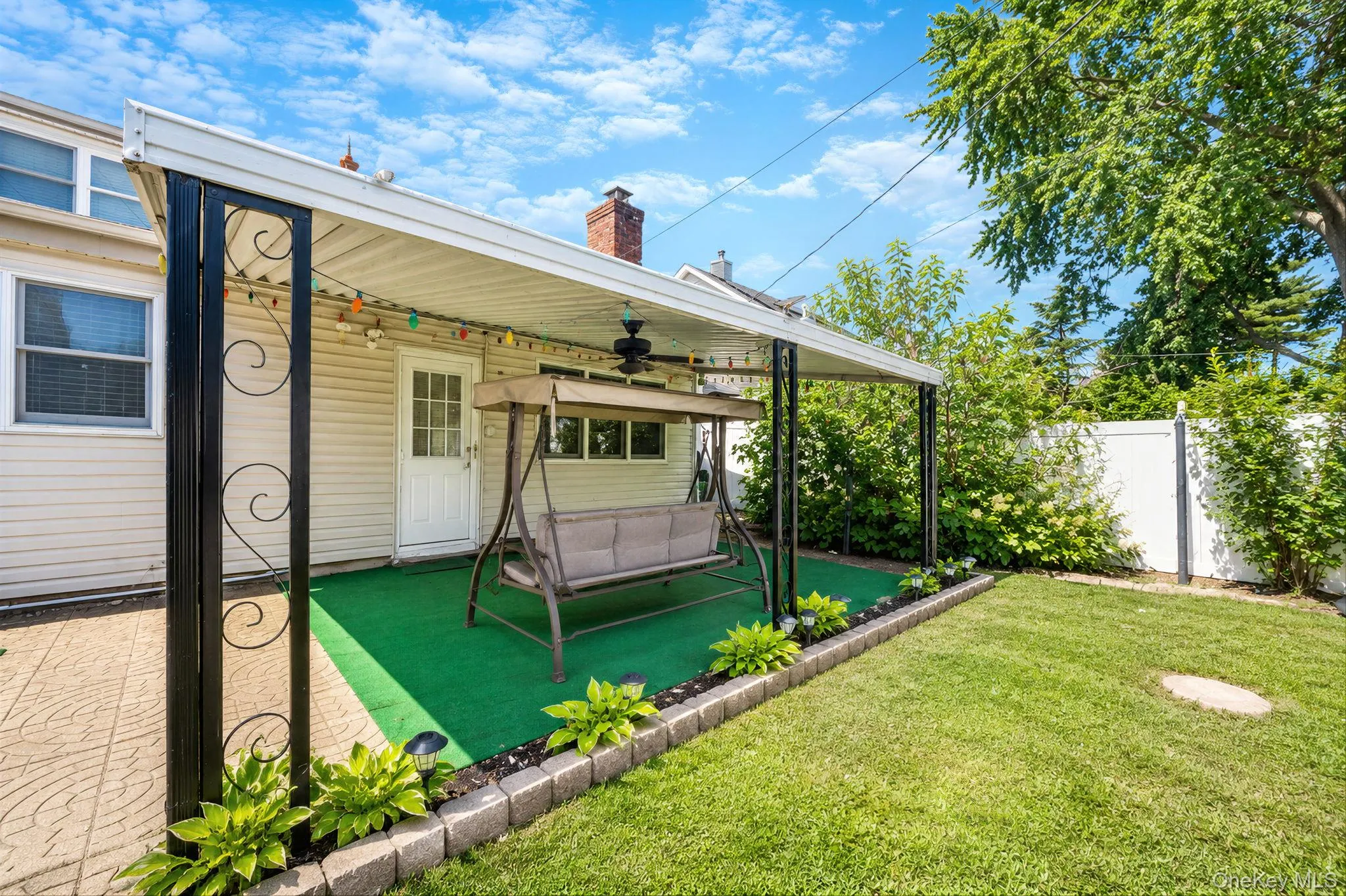 19 Curve Lane, Hempstead, NY, 3 Bedrooms Bedrooms, 7 Rooms Rooms,2 BathroomsBathrooms,Residential,For Rent,Curve,0,1056542 19 Curve Lane, Hempstead, NY, 3 Bedrooms Bedrooms, 7 Rooms Rooms,2 BathroomsBathrooms,Residential,For Rent,Curve,0,1056542