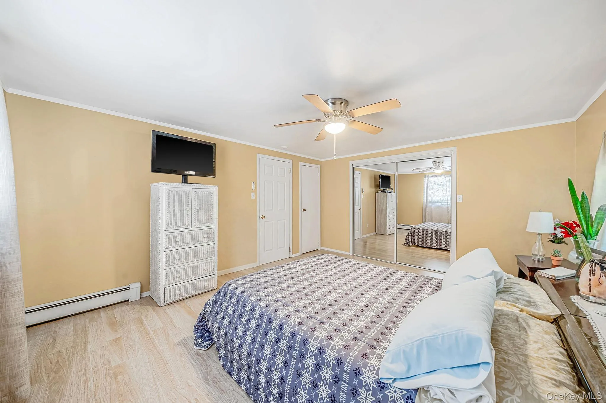 19 Curve Lane, Hempstead, NY, 3 Bedrooms Bedrooms, 7 Rooms Rooms,2 BathroomsBathrooms,Residential,For Rent,Curve,0,1056542 19 Curve Lane, Hempstead, NY, 3 Bedrooms Bedrooms, 7 Rooms Rooms,2 BathroomsBathrooms,Residential,For Rent,Curve,0,1056542