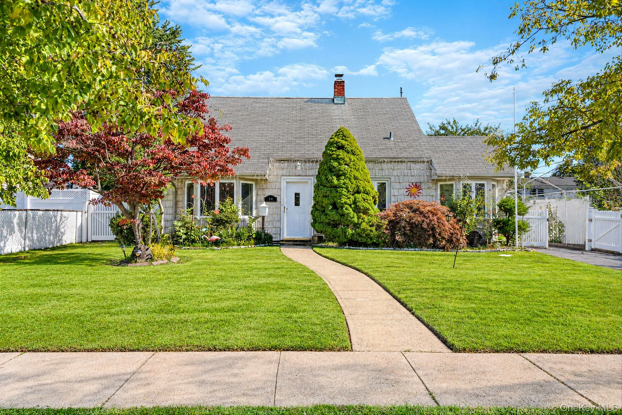 19 Curve Lane, Hempstead, NY, 3 Bedrooms Bedrooms, 7 Rooms Rooms,2 BathroomsBathrooms,Residential,For Rent,Curve,0,1056542 19 Curve Lane, Hempstead, NY, 3 Bedrooms Bedrooms, 7 Rooms Rooms,2 BathroomsBathrooms,Residential,For Rent,Curve,0,1056542