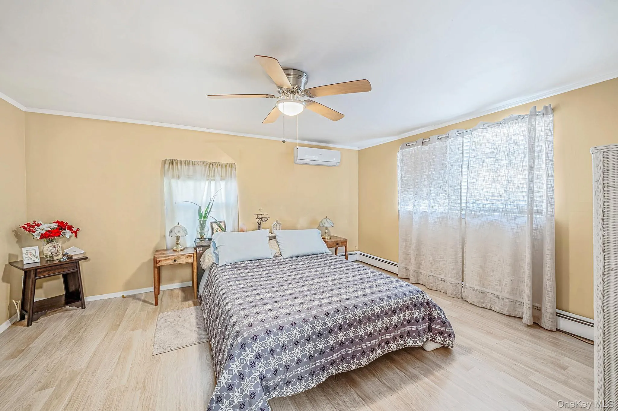 19 Curve Lane, Hempstead, NY, 3 Bedrooms Bedrooms, 7 Rooms Rooms,2 BathroomsBathrooms,Residential,For Rent,Curve,0,1056542 19 Curve Lane, Hempstead, NY, 3 Bedrooms Bedrooms, 7 Rooms Rooms,2 BathroomsBathrooms,Residential,For Rent,Curve,0,1056542