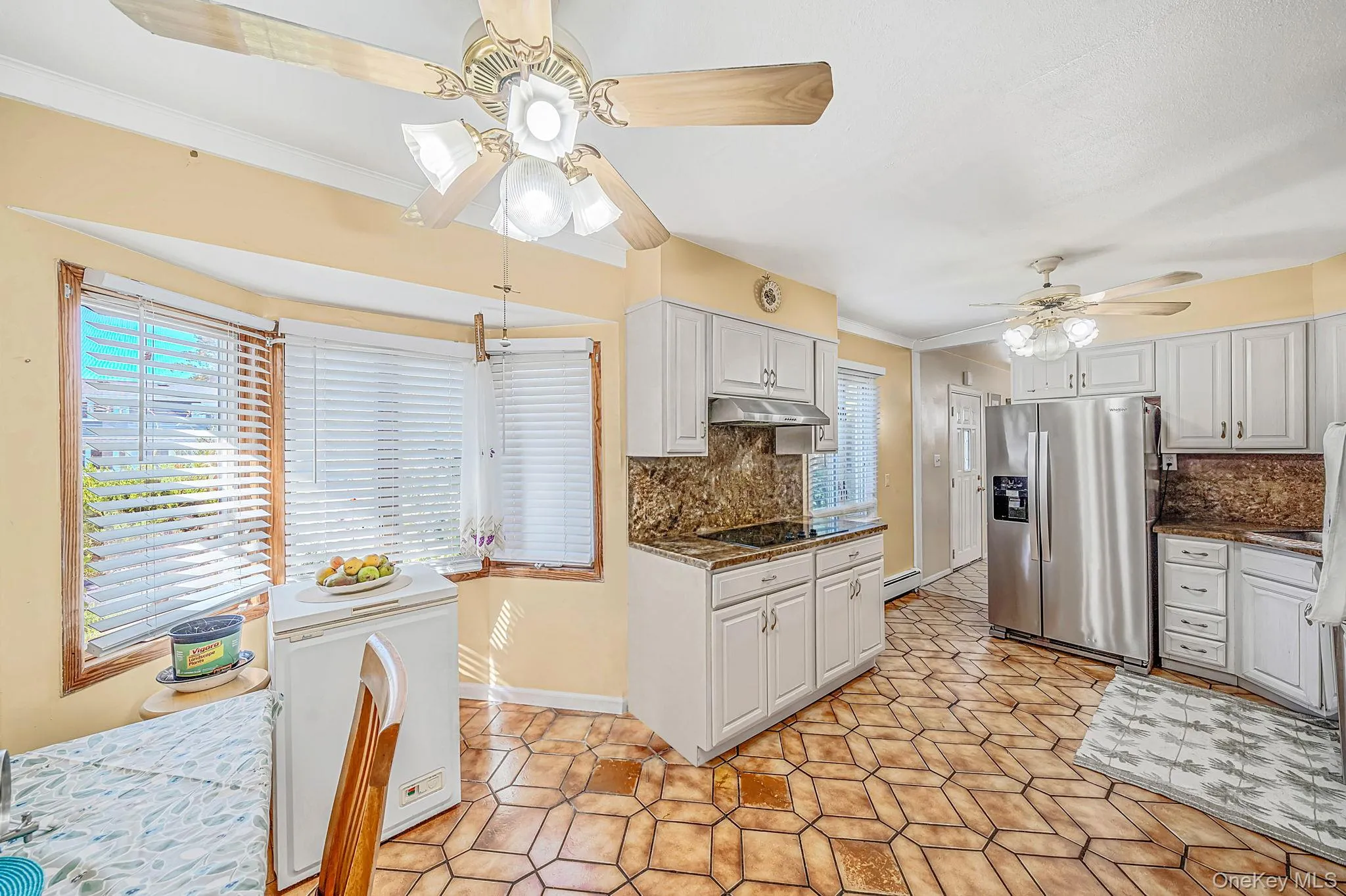 19 Curve Lane, Hempstead, NY, 3 Bedrooms Bedrooms, 7 Rooms Rooms,2 BathroomsBathrooms,Residential,For Rent,Curve,0,1056542 19 Curve Lane, Hempstead, NY, 3 Bedrooms Bedrooms, 7 Rooms Rooms,2 BathroomsBathrooms,Residential,For Rent,Curve,0,1056542