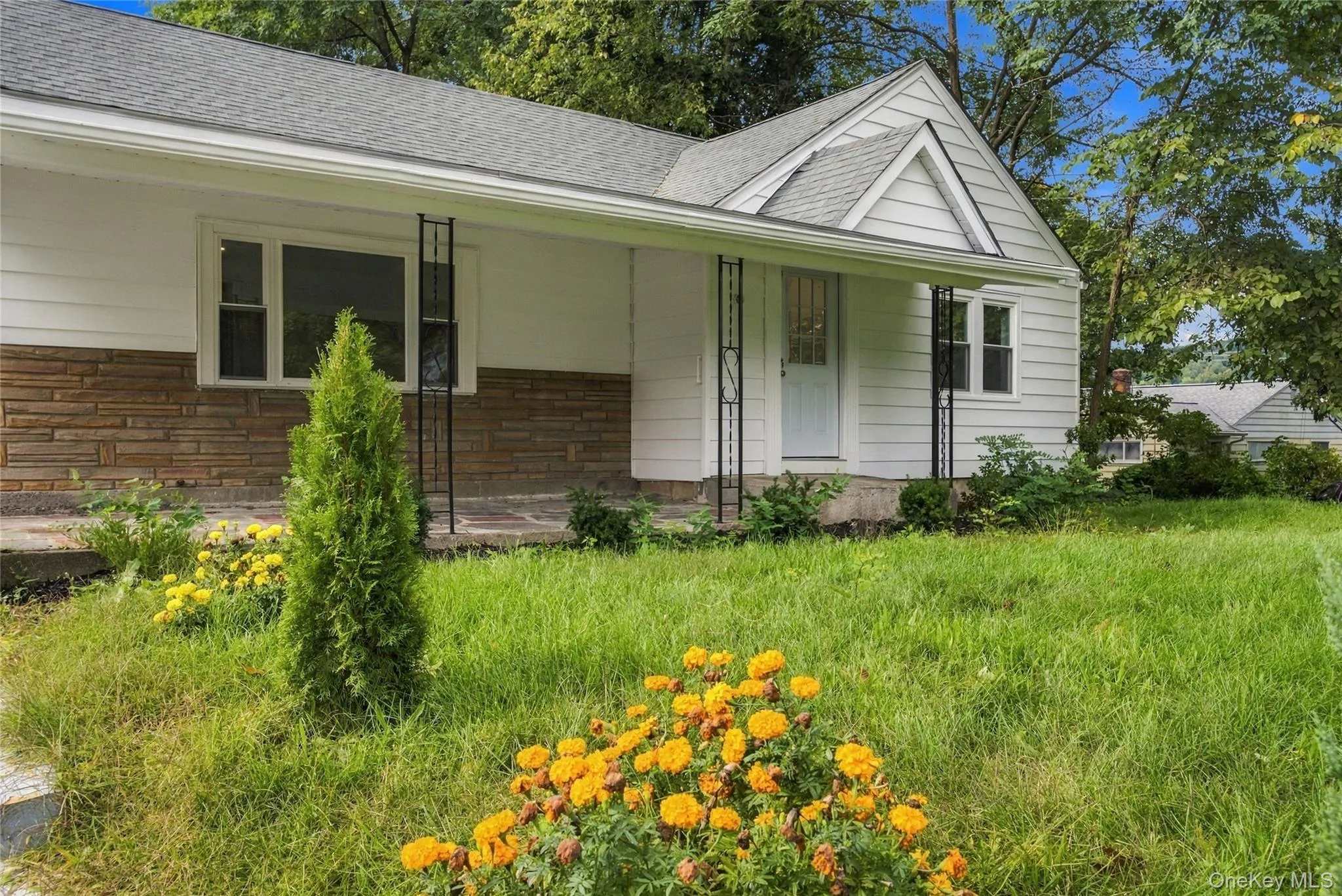 3 Hilltop Drive, New Windsor, NY, 3 Bedrooms Bedrooms, 6 Rooms Rooms,2 BathroomsBathrooms,Residential,For Rent,Hilltop,0,1056543 3 Hilltop Drive, New Windsor, NY, 3 Bedrooms Bedrooms, 6 Rooms Rooms,2 BathroomsBathrooms,Residential,For Rent,Hilltop,0,1056543