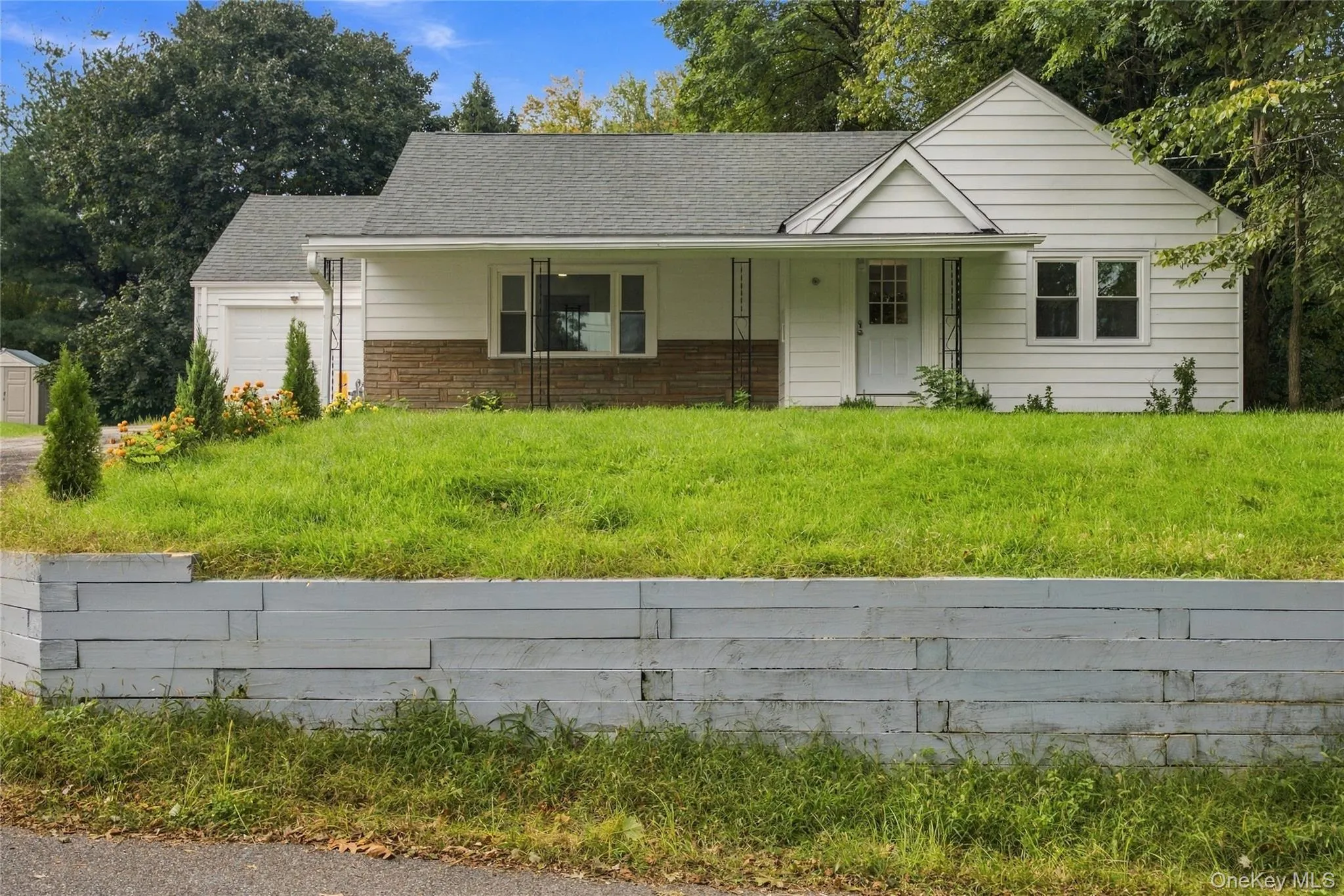 3 Hilltop Drive, New Windsor, NY, 3 Bedrooms Bedrooms, 6 Rooms Rooms,2 BathroomsBathrooms,Residential,For Rent,Hilltop,0,1056543 3 Hilltop Drive, New Windsor, NY, 3 Bedrooms Bedrooms, 6 Rooms Rooms,2 BathroomsBathrooms,Residential,For Rent,Hilltop,0,1056543