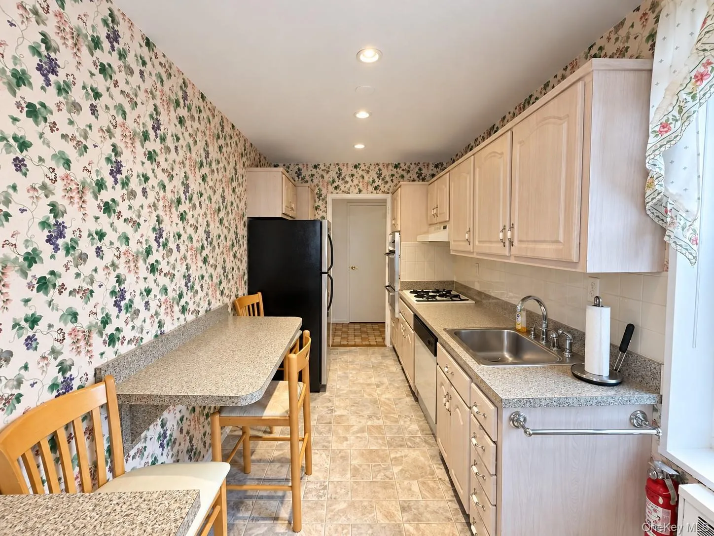 209-15 18th Avenue, New York, NY, 2 Bedrooms Bedrooms, 5 Rooms Rooms,1 BathroomBathrooms,Residential,For Rent,18th,0,1056544 209-15 18th Avenue, New York, NY, 2 Bedrooms Bedrooms, 5 Rooms Rooms,1 BathroomBathrooms,Residential,For Rent,18th,0,1056544
