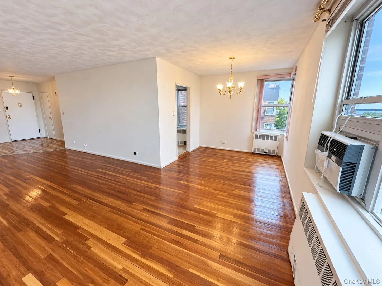 209-15 18th Avenue, New York, NY, 2 Bedrooms Bedrooms, 5 Rooms Rooms,1 BathroomBathrooms,Residential,For Rent,18th,0,1056544 209-15 18th Avenue, New York, NY, 2 Bedrooms Bedrooms, 5 Rooms Rooms,1 BathroomBathrooms,Residential,For Rent,18th,0,1056544