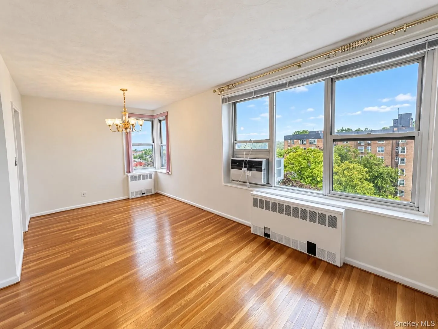 209-15 18th Avenue, New York, NY, 2 Bedrooms Bedrooms, 5 Rooms Rooms,1 BathroomBathrooms,Residential,For Rent,18th,0,1056544 209-15 18th Avenue, New York, NY, 2 Bedrooms Bedrooms, 5 Rooms Rooms,1 BathroomBathrooms,Residential,For Rent,18th,0,1056544