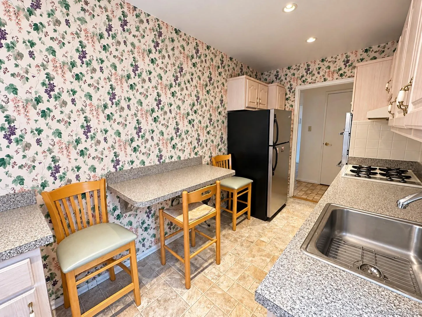 209-15 18th Avenue, New York, NY, 2 Bedrooms Bedrooms, 5 Rooms Rooms,1 BathroomBathrooms,Residential,For Rent,18th,0,1056544 209-15 18th Avenue, New York, NY, 2 Bedrooms Bedrooms, 5 Rooms Rooms,1 BathroomBathrooms,Residential,For Rent,18th,0,1056544