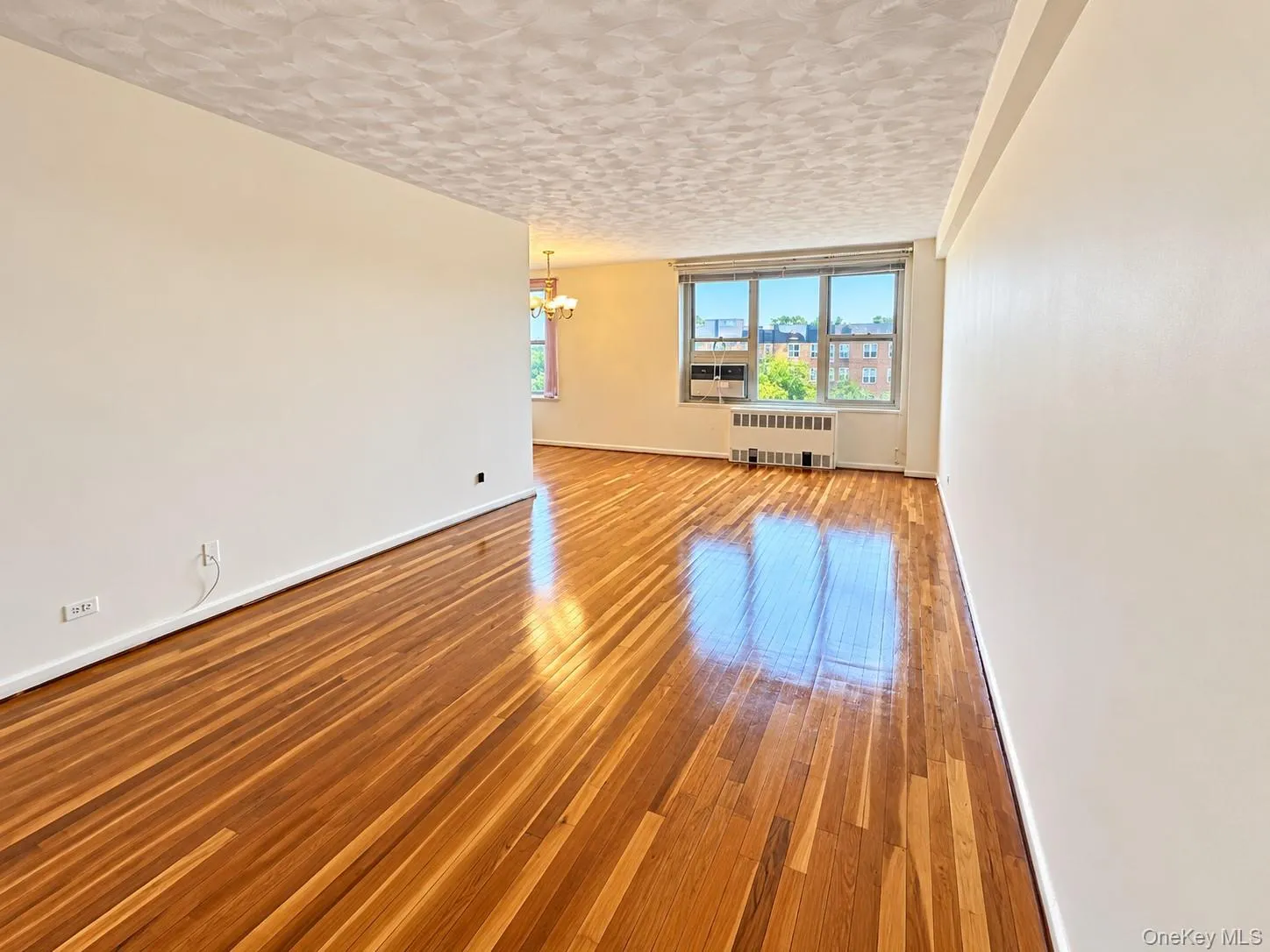 209-15 18th Avenue, New York, NY, 2 Bedrooms Bedrooms, 5 Rooms Rooms,1 BathroomBathrooms,Residential,For Rent,18th,0,1056544 209-15 18th Avenue, New York, NY, 2 Bedrooms Bedrooms, 5 Rooms Rooms,1 BathroomBathrooms,Residential,For Rent,18th,0,1056544