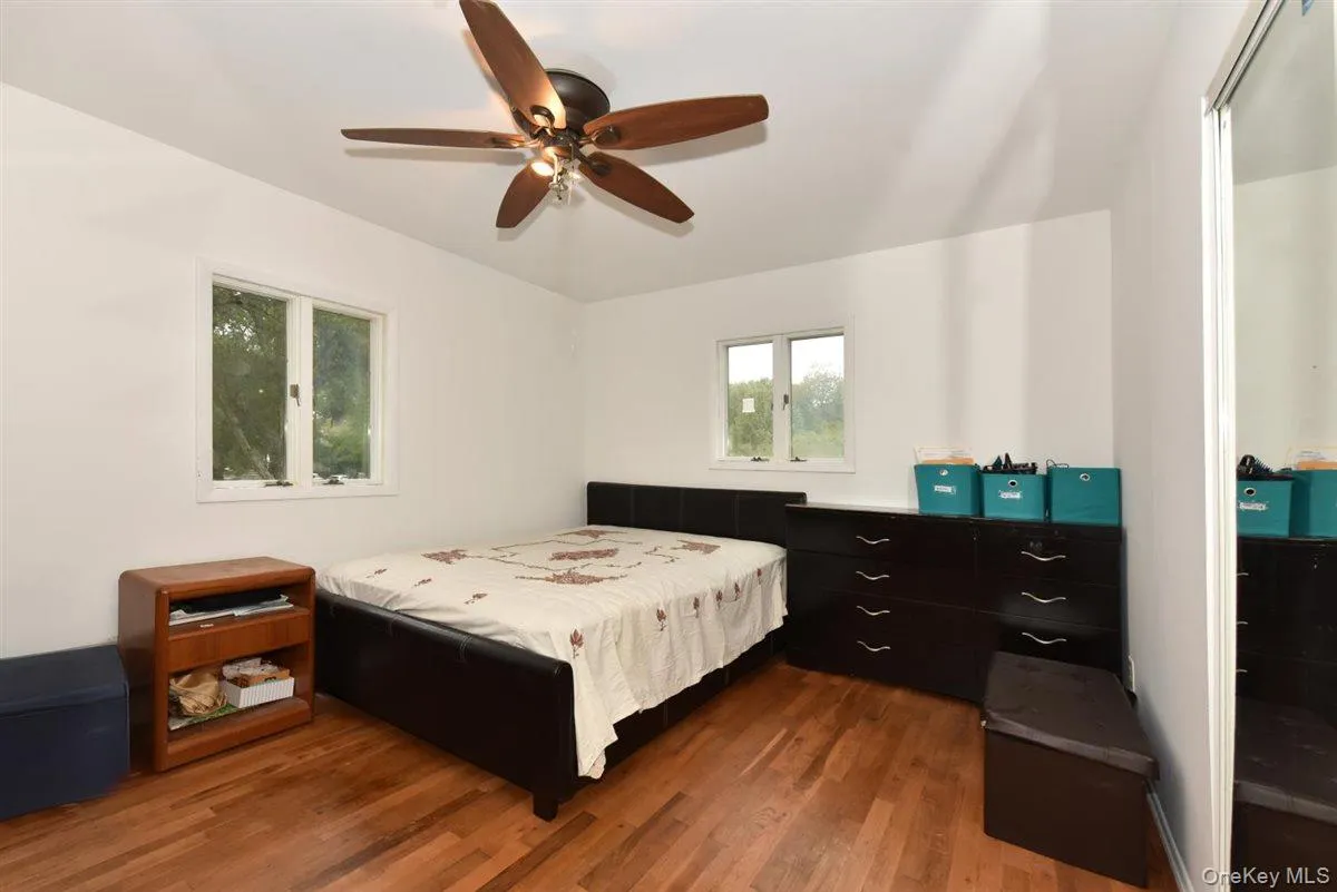 17 Greenvale Drive, Huntington, NY, 4 Bedrooms Bedrooms, 7 Rooms Rooms,2 BathroomsBathrooms,Residential,For Rent,Greenvale,0,1056547 17 Greenvale Drive, Huntington, NY, 4 Bedrooms Bedrooms, 7 Rooms Rooms,2 BathroomsBathrooms,Residential,For Rent,Greenvale,0,1056547