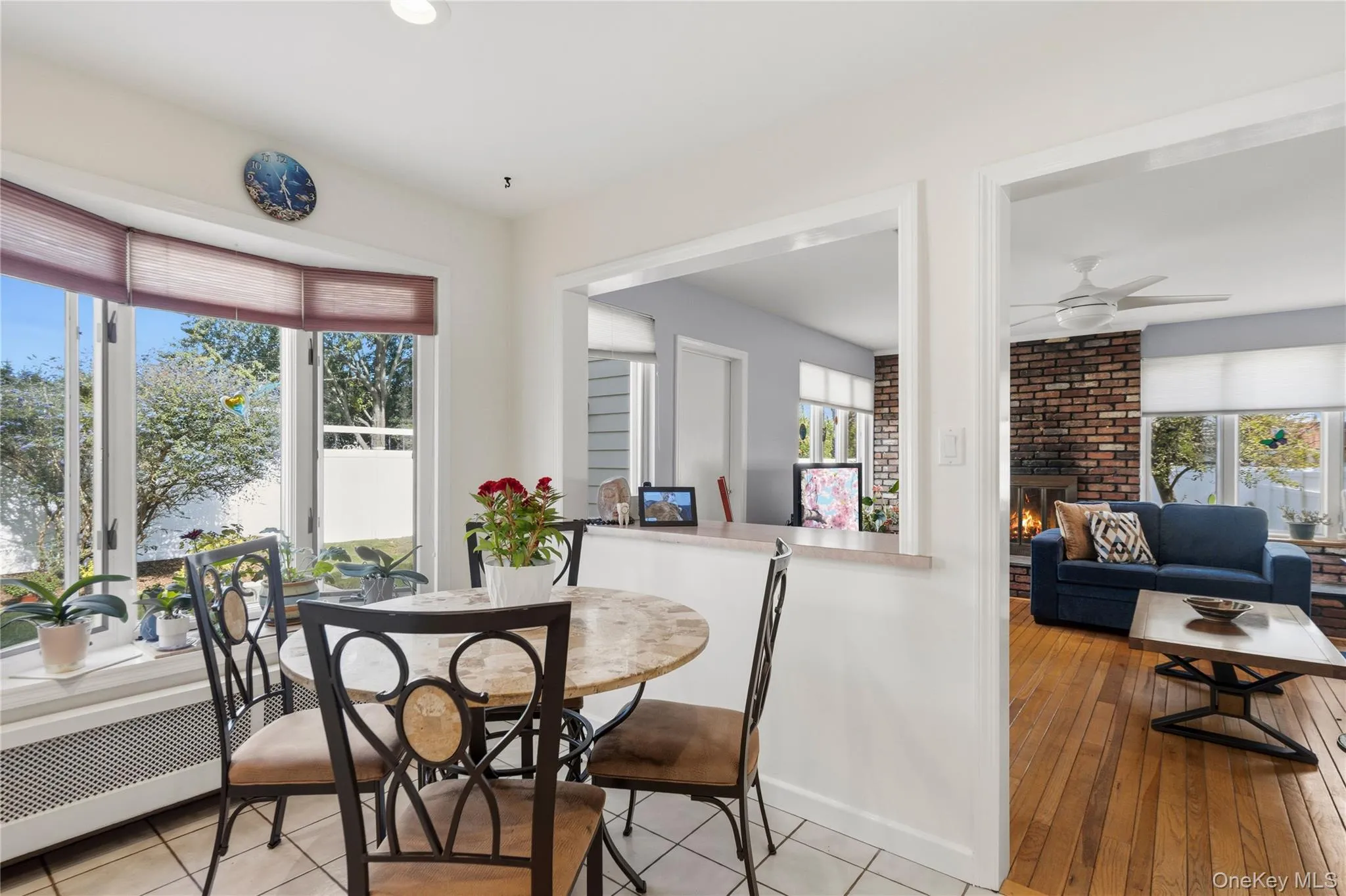 Kitchen Has Large Table Area & Is Open To Family Room! Kitchen Has Large Table Area & Is Open To Family Room!