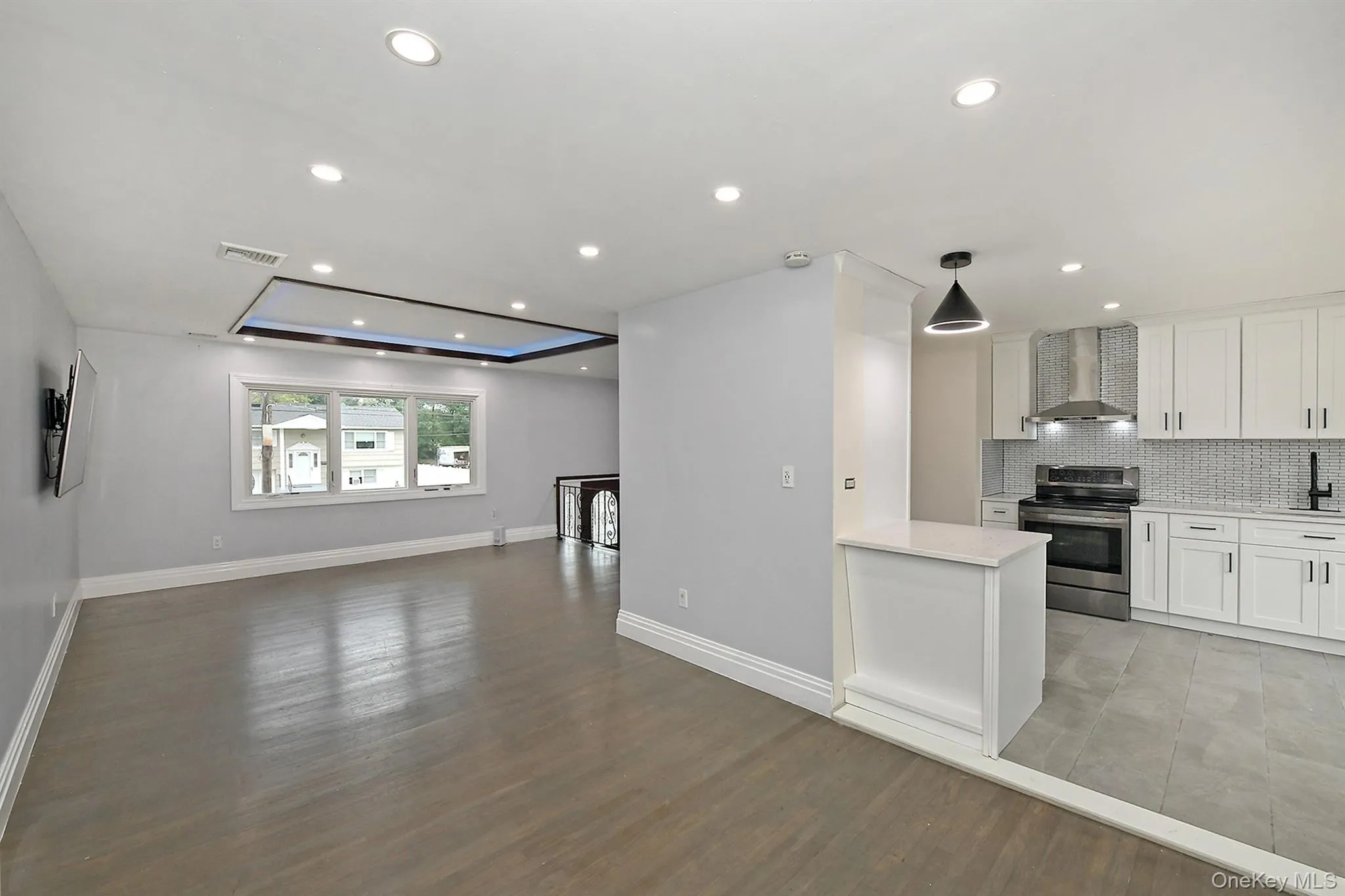 105 Lewis Avenue, Babylon, NY, 4 Bedrooms Bedrooms, 9 Rooms Rooms,3 BathroomsBathrooms,Residential,For Rent,Lewis,0,1056554 105 Lewis Avenue, Babylon, NY, 4 Bedrooms Bedrooms, 9 Rooms Rooms,3 BathroomsBathrooms,Residential,For Rent,Lewis,0,1056554