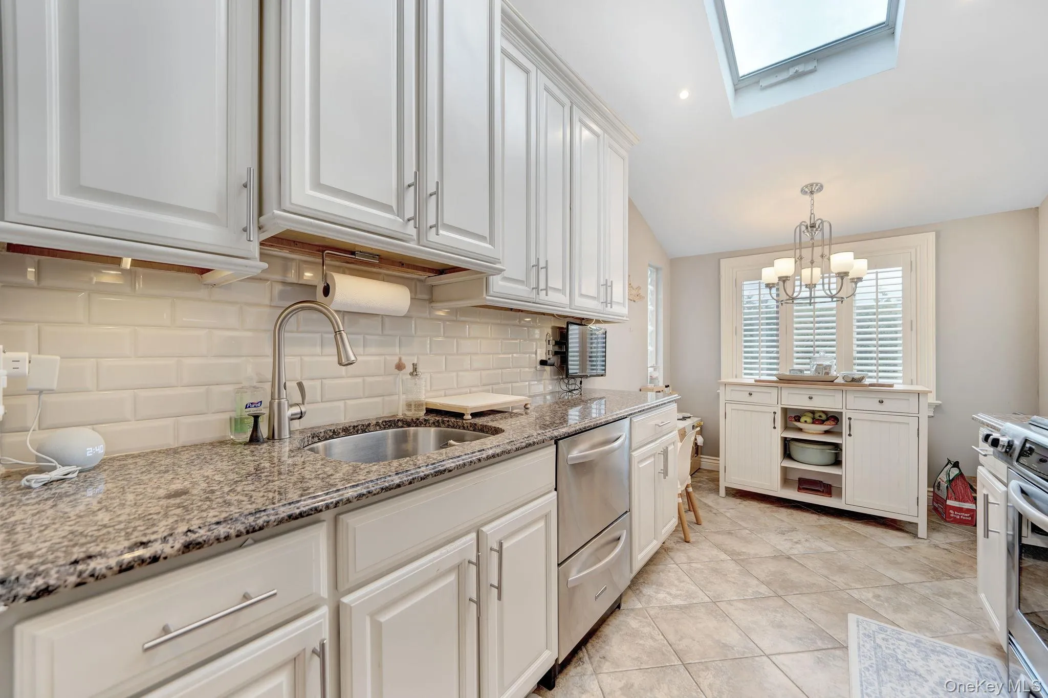 2817 Riverside Drive, Hempstead, NY, 3 Bedrooms Bedrooms, 7 Rooms Rooms,2 BathroomsBathrooms,Residential,For Rent,Riverside,0,1056556 2817 Riverside Drive, Hempstead, NY, 3 Bedrooms Bedrooms, 7 Rooms Rooms,2 BathroomsBathrooms,Residential,For Rent,Riverside,0,1056556