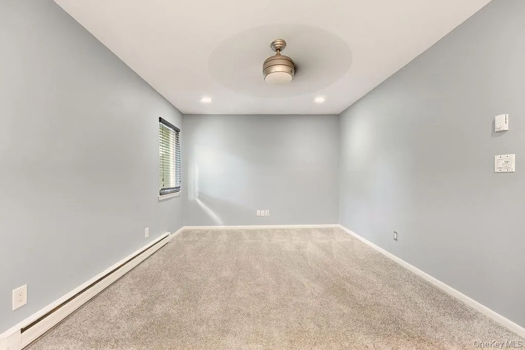 40 4th Street, Brookhaven, NY, 1 Bedroom Bedrooms, 4 Rooms Rooms,1 BathroomBathrooms,Residential,For Rent,4th,0,1056564 40 4th Street, Brookhaven, NY, 1 Bedroom Bedrooms, 4 Rooms Rooms,1 BathroomBathrooms,Residential,For Rent,4th,0,1056564