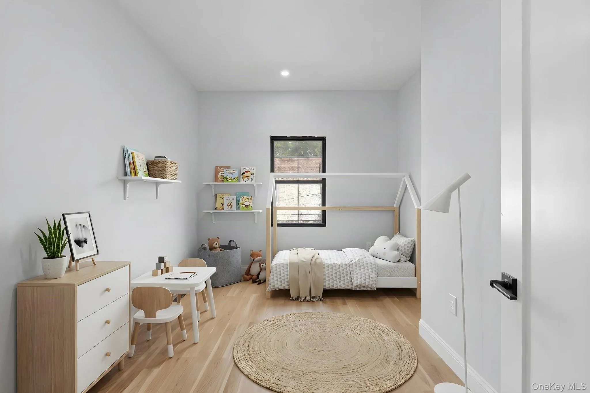 147 Essex Street, New York, NY, 3 Bedrooms Bedrooms, 12 Rooms Rooms,3 BathroomsBathrooms,Residential,For Rent,Essex,0,1056577 147 Essex Street, New York, NY, 3 Bedrooms Bedrooms, 12 Rooms Rooms,3 BathroomsBathrooms,Residential,For Rent,Essex,0,1056577
