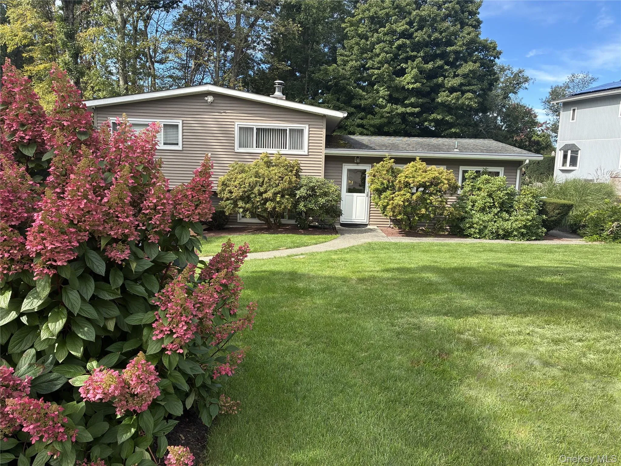 25 Fawn Ridge Drive, Cortlandt, NY, 3 Bedrooms Bedrooms, 7 Rooms Rooms,1 BathroomBathrooms,Residential,For Rent,Fawn Ridge,0,1056580 25 Fawn Ridge Drive, Cortlandt, NY, 3 Bedrooms Bedrooms, 7 Rooms Rooms,1 BathroomBathrooms,Residential,For Rent,Fawn Ridge,0,1056580