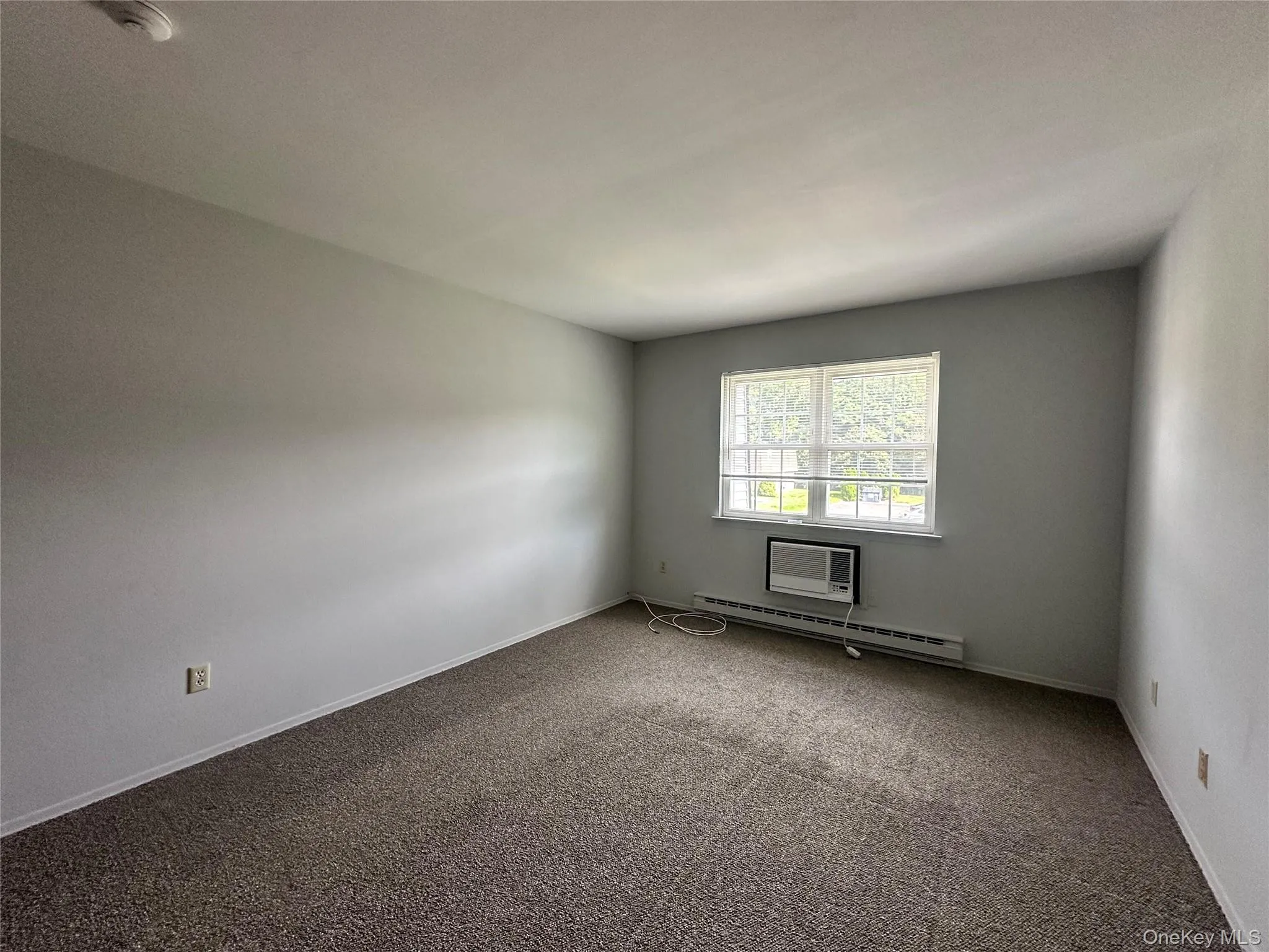 Large bedroom can accomodate KING size furniture, in-wall ac unit, closets Large bedroom can accomodate KING size furniture, in-wall ac unit, closets