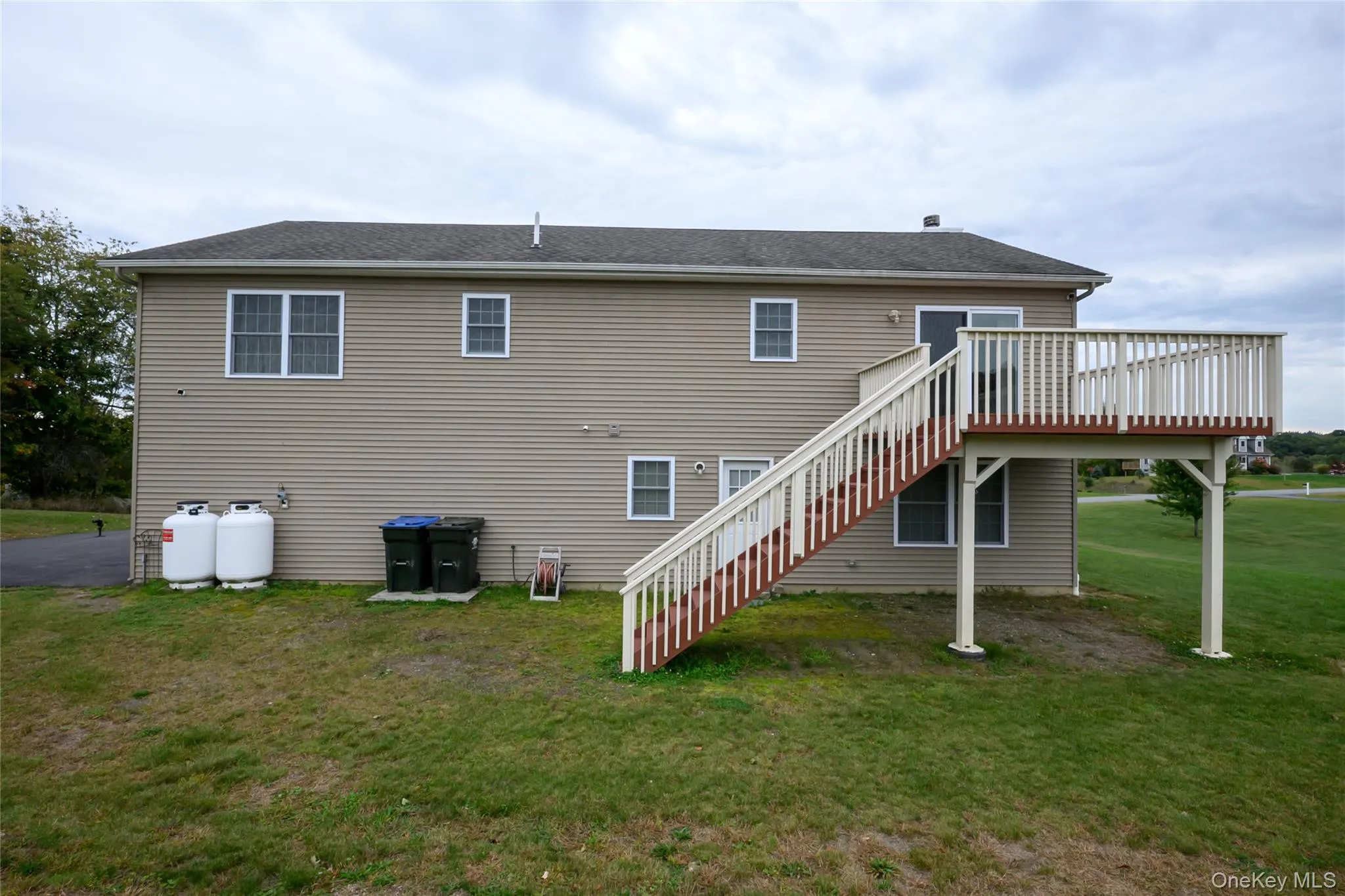 6 Beverly Road, Middletown, NY, 4 Bedrooms Bedrooms, 7 Rooms Rooms,3 BathroomsBathrooms,Residential,For Rent,Beverly,0,1056583 6 Beverly Road, Middletown, NY, 4 Bedrooms Bedrooms, 7 Rooms Rooms,3 BathroomsBathrooms,Residential,For Rent,Beverly,0,1056583