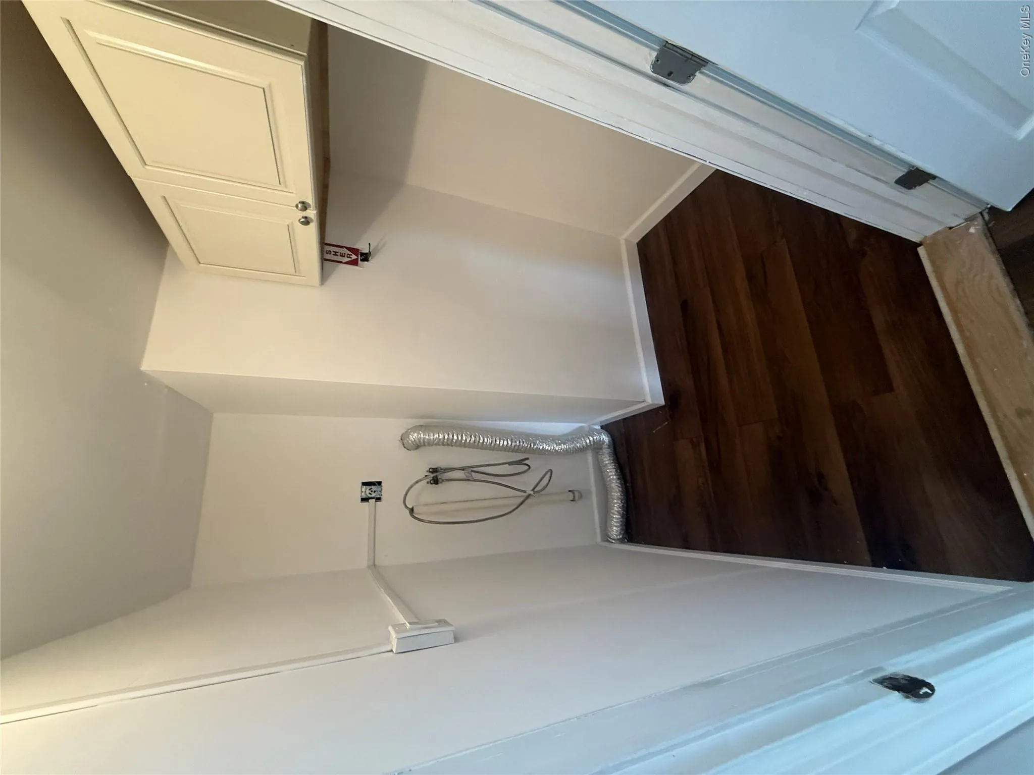5000 Express Dr S, Brookhaven, NY, 3 Bedroom Bedrooms, 5 Room Rooms,2 BathroomBathrooms,Residential Lease,For Rent,Express Dr S,0,1056589 5000 Express Dr S, Brookhaven, NY, 3 Bedroom Bedrooms, 5 Room Rooms,2 BathroomBathrooms,Residential Lease,For Rent,Express Dr S,0,1056589