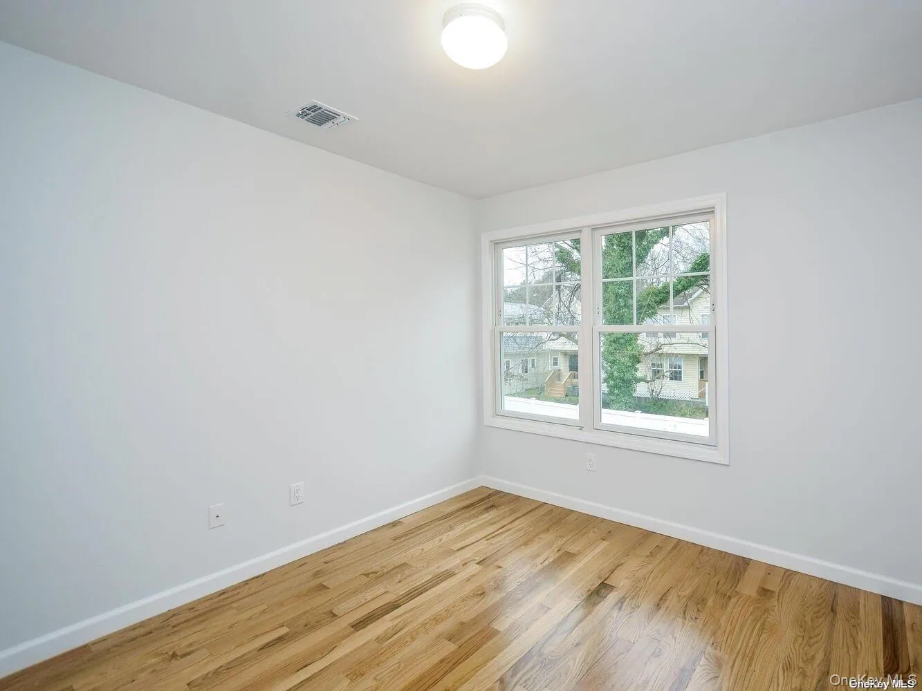 33 Marwood, North Hempstead, NY, 4 Bedrooms Bedrooms, 7 Rooms Rooms,2 BathroomsBathrooms,Residential Lease,For Rent,Marwood,0,1056590 33 Marwood, North Hempstead, NY, 4 Bedrooms Bedrooms, 7 Rooms Rooms,2 BathroomsBathrooms,Residential Lease,For Rent,Marwood,0,1056590