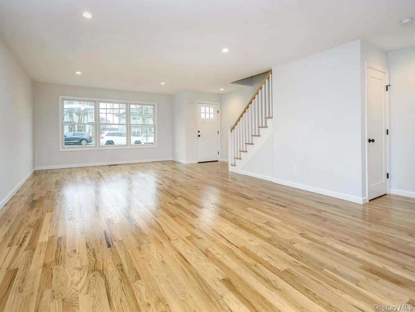 33 Marwood, North Hempstead, NY, 4 Bedrooms Bedrooms, 7 Rooms Rooms,2 BathroomsBathrooms,Residential Lease,For Rent,Marwood,0,1056590 33 Marwood, North Hempstead, NY, 4 Bedrooms Bedrooms, 7 Rooms Rooms,2 BathroomsBathrooms,Residential Lease,For Rent,Marwood,0,1056590