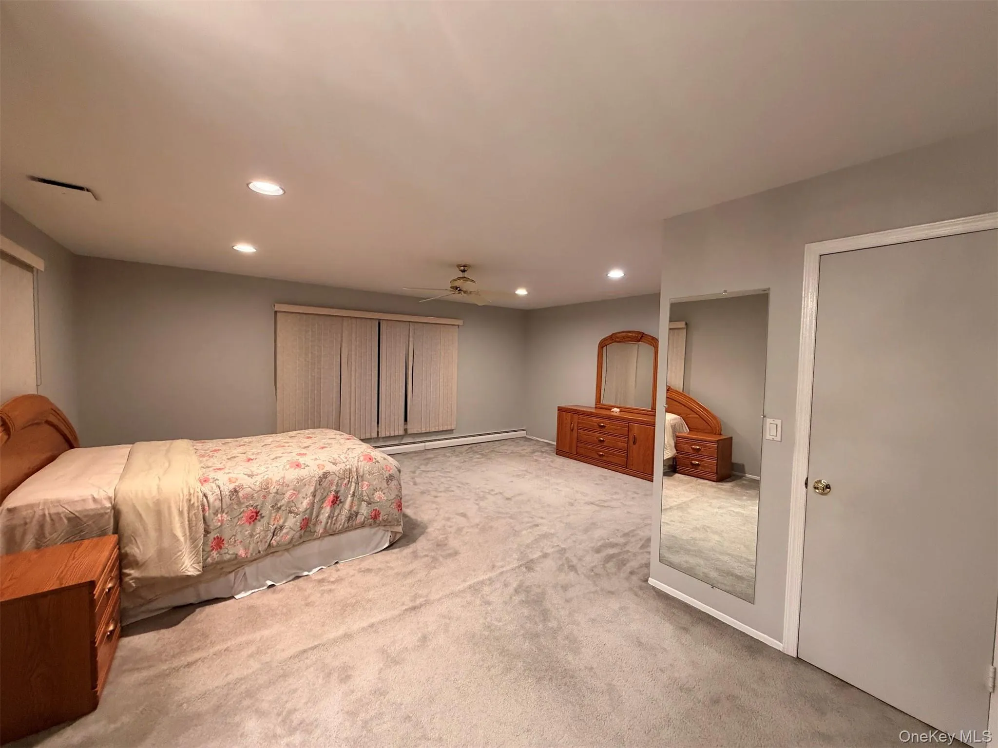 1 Somner Drive, Huntington, NY, 5 Bedrooms Bedrooms, 10 Rooms Rooms,3 BathroomsBathrooms,Residential Lease,For Rent,Somner,0,1056592 1 Somner Drive, Huntington, NY, 5 Bedrooms Bedrooms, 10 Rooms Rooms,3 BathroomsBathrooms,Residential Lease,For Rent,Somner,0,1056592