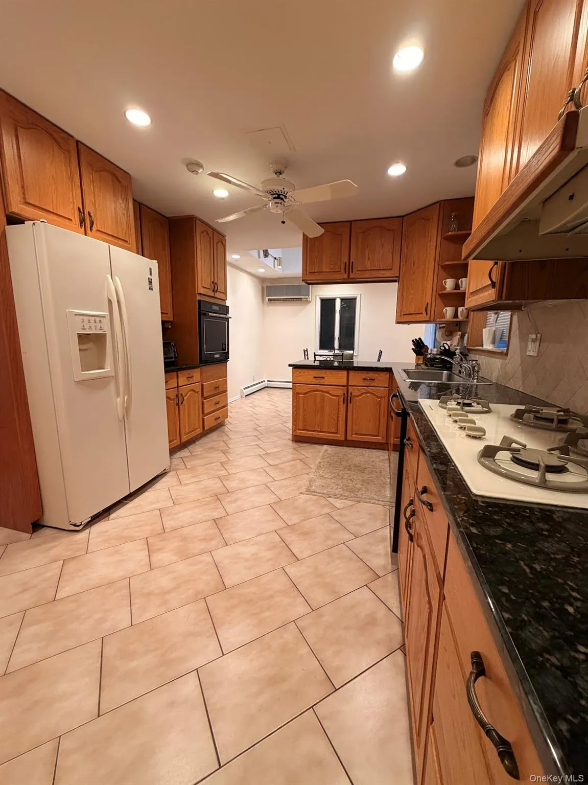 1 Somner Drive, Huntington, NY, 5 Bedrooms Bedrooms, 10 Rooms Rooms,3 BathroomsBathrooms,Residential Lease,For Rent,Somner,0,1056592 1 Somner Drive, Huntington, NY, 5 Bedrooms Bedrooms, 10 Rooms Rooms,3 BathroomsBathrooms,Residential Lease,For Rent,Somner,0,1056592
