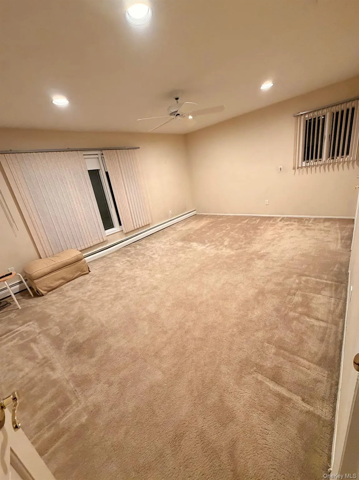 1 Somner Drive, Huntington, NY, 5 Bedrooms Bedrooms, 10 Rooms Rooms,3 BathroomsBathrooms,Residential Lease,For Rent,Somner,0,1056592 1 Somner Drive, Huntington, NY, 5 Bedrooms Bedrooms, 10 Rooms Rooms,3 BathroomsBathrooms,Residential Lease,For Rent,Somner,0,1056592