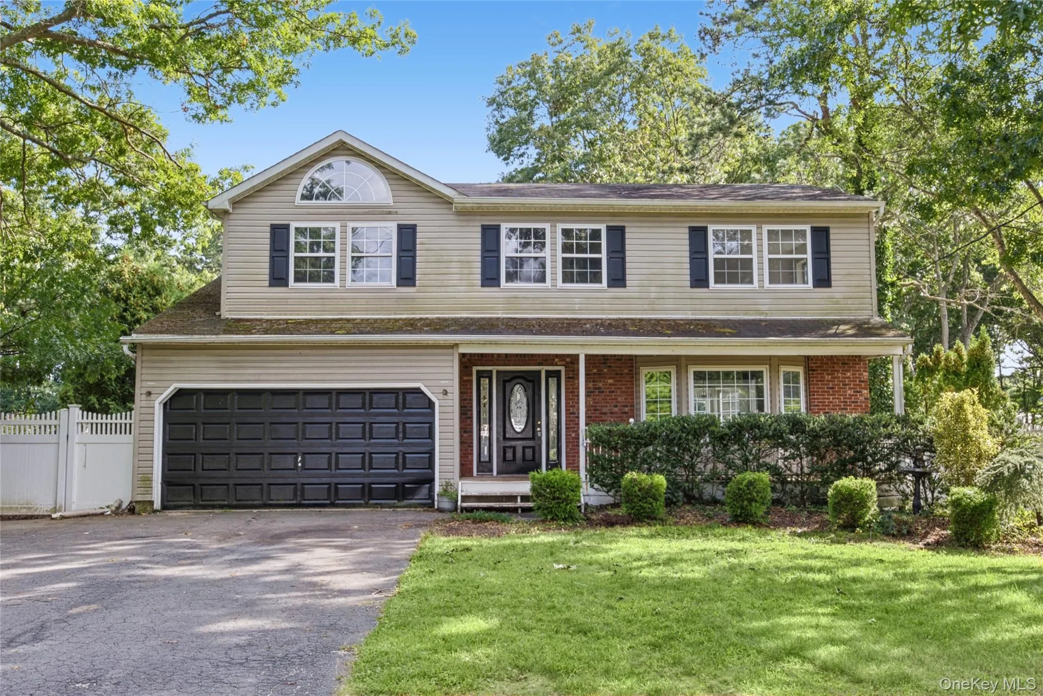 16 Jamaica Avenue, Brookhaven, NY, 4 Bedrooms Bedrooms, 8 Rooms Rooms,3 BathroomsBathrooms,Residential,For Rent,Jamaica,0,1056600 16 Jamaica Avenue, Brookhaven, NY, 4 Bedrooms Bedrooms, 8 Rooms Rooms,3 BathroomsBathrooms,Residential,For Rent,Jamaica,0,1056600