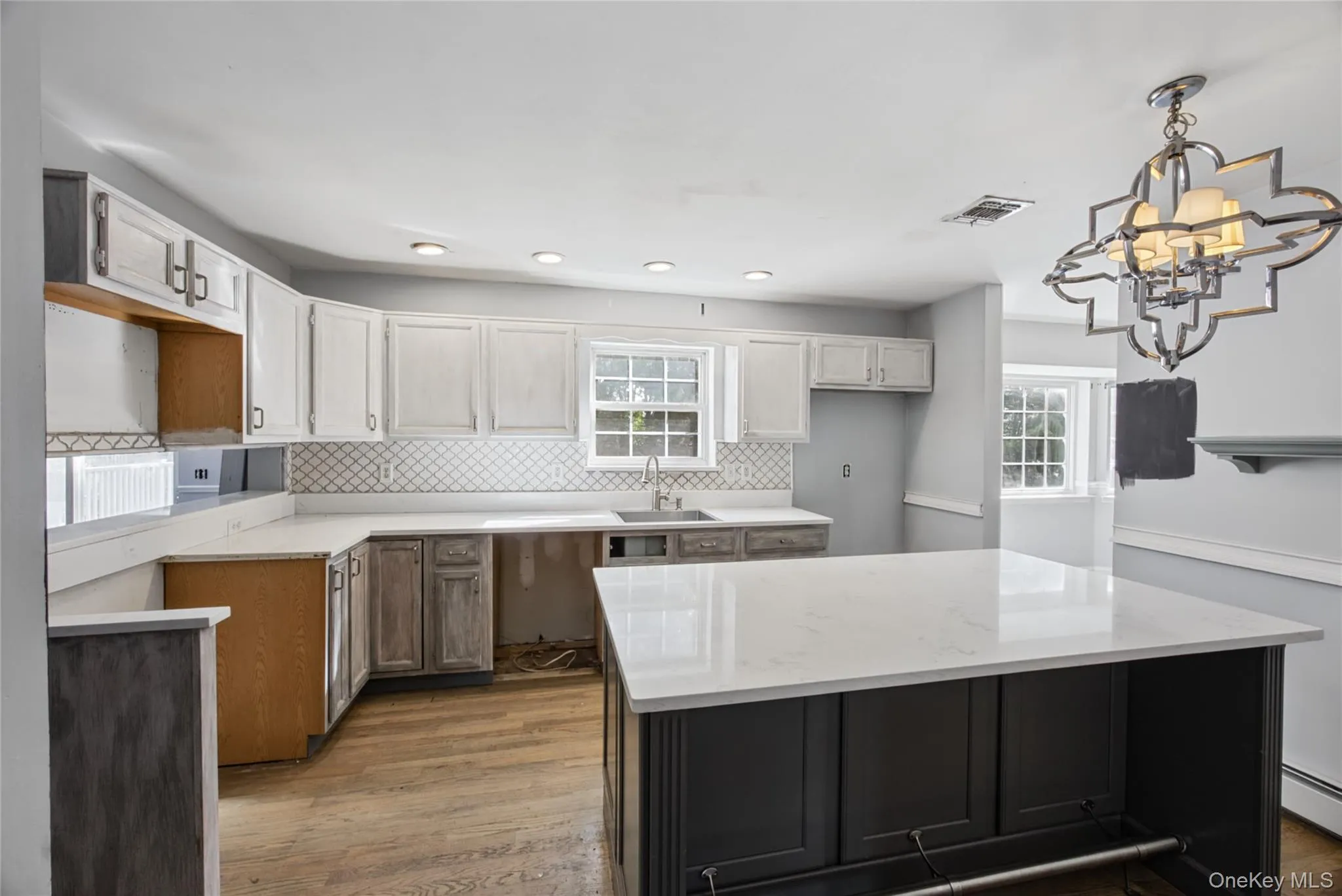 16 Jamaica Avenue, Brookhaven, NY, 4 Bedrooms Bedrooms, 8 Rooms Rooms,3 BathroomsBathrooms,Residential,For Rent,Jamaica,0,1056600 16 Jamaica Avenue, Brookhaven, NY, 4 Bedrooms Bedrooms, 8 Rooms Rooms,3 BathroomsBathrooms,Residential,For Rent,Jamaica,0,1056600