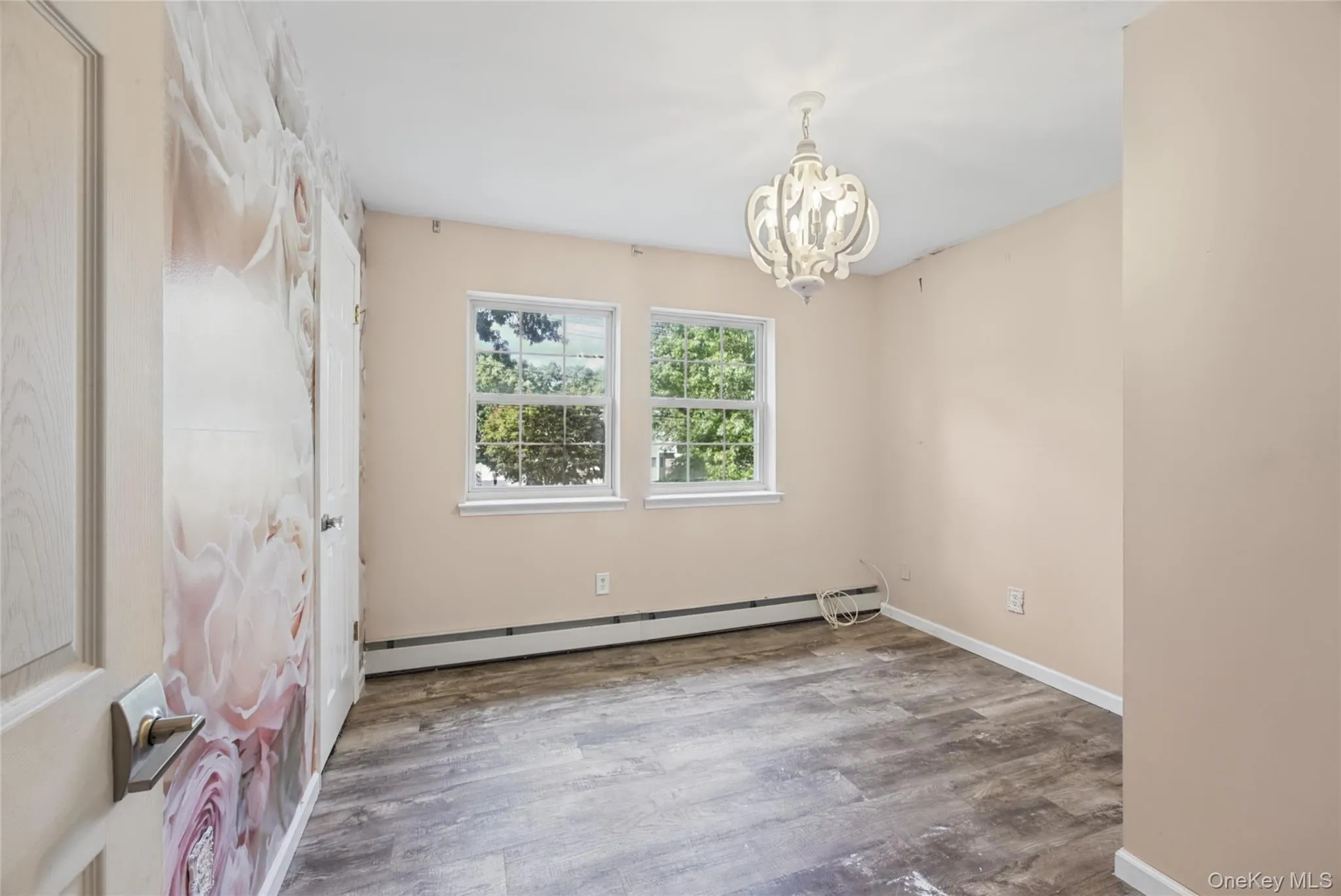 16 Jamaica Avenue, Brookhaven, NY, 4 Bedrooms Bedrooms, 8 Rooms Rooms,3 BathroomsBathrooms,Residential,For Rent,Jamaica,0,1056600 16 Jamaica Avenue, Brookhaven, NY, 4 Bedrooms Bedrooms, 8 Rooms Rooms,3 BathroomsBathrooms,Residential,For Rent,Jamaica,0,1056600