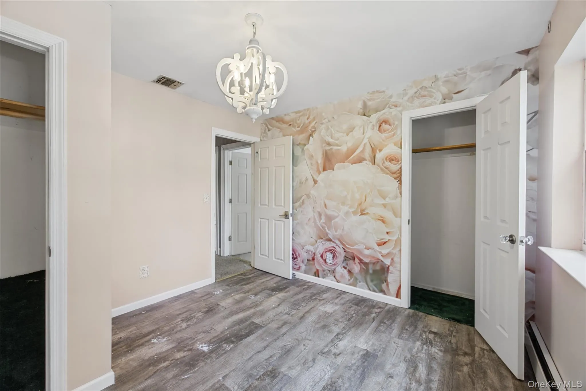 16 Jamaica Avenue, Brookhaven, NY, 4 Bedrooms Bedrooms, 8 Rooms Rooms,3 BathroomsBathrooms,Residential,For Rent,Jamaica,0,1056600 16 Jamaica Avenue, Brookhaven, NY, 4 Bedrooms Bedrooms, 8 Rooms Rooms,3 BathroomsBathrooms,Residential,For Rent,Jamaica,0,1056600