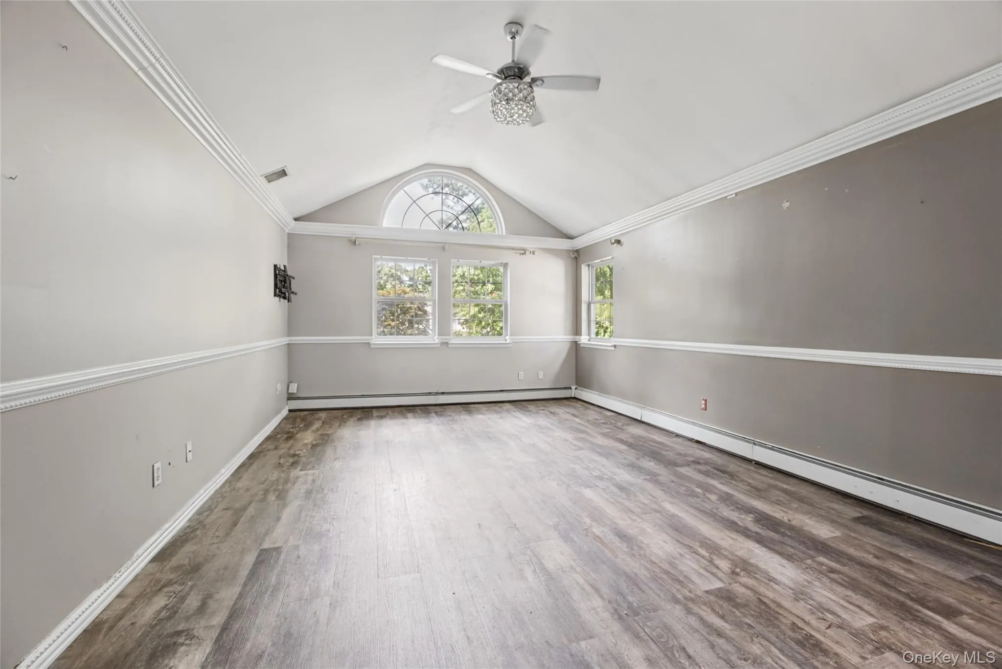 16 Jamaica Avenue, Brookhaven, NY, 4 Bedrooms Bedrooms, 8 Rooms Rooms,3 BathroomsBathrooms,Residential,For Rent,Jamaica,0,1056600 16 Jamaica Avenue, Brookhaven, NY, 4 Bedrooms Bedrooms, 8 Rooms Rooms,3 BathroomsBathrooms,Residential,For Rent,Jamaica,0,1056600