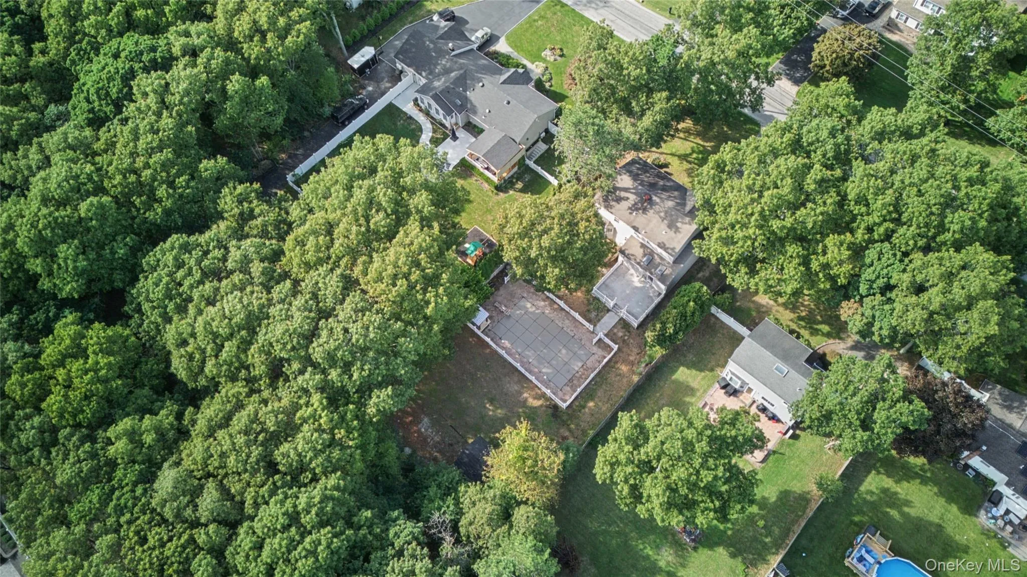 16 Jamaica Avenue, Brookhaven, NY, 4 Bedrooms Bedrooms, 8 Rooms Rooms,3 BathroomsBathrooms,Residential,For Rent,Jamaica,0,1056600 16 Jamaica Avenue, Brookhaven, NY, 4 Bedrooms Bedrooms, 8 Rooms Rooms,3 BathroomsBathrooms,Residential,For Rent,Jamaica,0,1056600