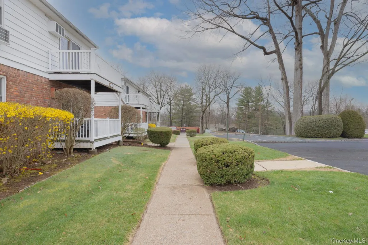 62 Parkside Drive, Ramapo, NY, 2 Bedrooms Bedrooms, 4 Rooms Rooms,1 BathroomBathrooms,Residential,For Rent,Parkside,0,1056602 62 Parkside Drive, Ramapo, NY, 2 Bedrooms Bedrooms, 4 Rooms Rooms,1 BathroomBathrooms,Residential,For Rent,Parkside,0,1056602