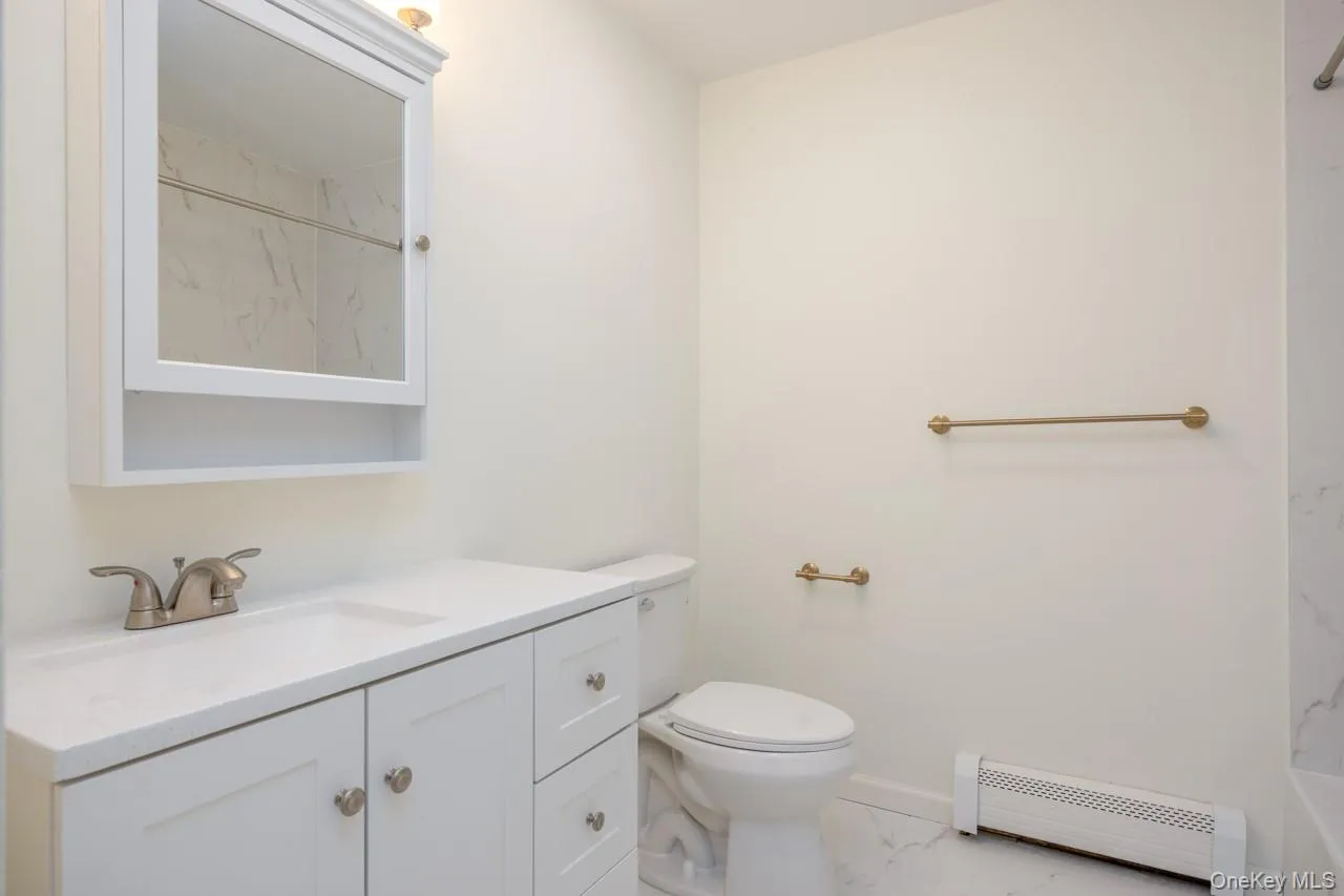 62 Parkside Drive, Ramapo, NY, 2 Bedrooms Bedrooms, 4 Rooms Rooms,1 BathroomBathrooms,Residential,For Rent,Parkside,0,1056602 62 Parkside Drive, Ramapo, NY, 2 Bedrooms Bedrooms, 4 Rooms Rooms,1 BathroomBathrooms,Residential,For Rent,Parkside,0,1056602