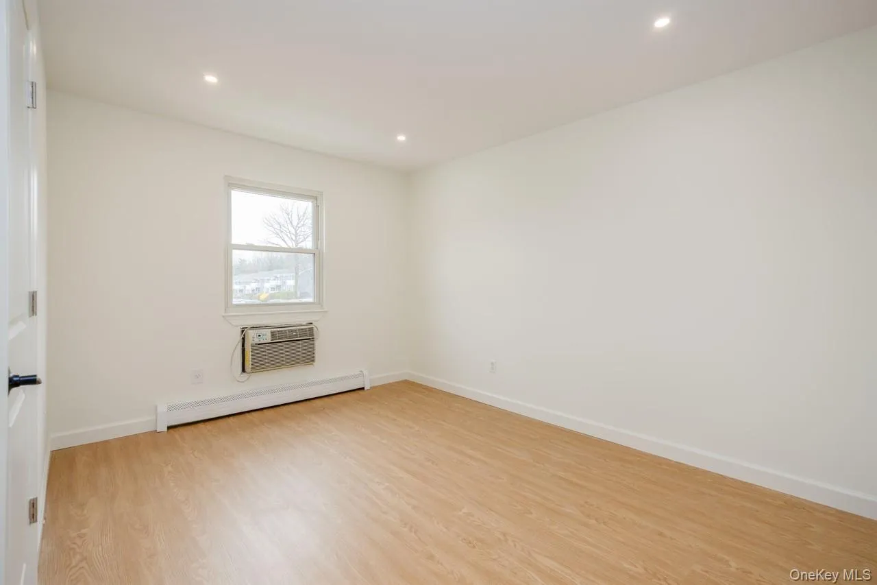62 Parkside Drive, Ramapo, NY, 2 Bedrooms Bedrooms, 4 Rooms Rooms,1 BathroomBathrooms,Residential,For Rent,Parkside,0,1056602 62 Parkside Drive, Ramapo, NY, 2 Bedrooms Bedrooms, 4 Rooms Rooms,1 BathroomBathrooms,Residential,For Rent,Parkside,0,1056602