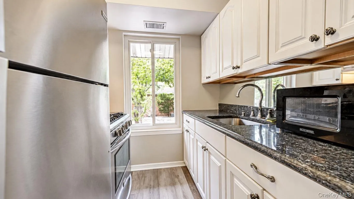 24 Idaho Court, Brookhaven, NY, 1 Bedroom Bedrooms, 5 Rooms Rooms,1 BathroomBathrooms,Residential,For Rent,Idaho Court,0,1056606 24 Idaho Court, Brookhaven, NY, 1 Bedroom Bedrooms, 5 Rooms Rooms,1 BathroomBathrooms,Residential,For Rent,Idaho Court,0,1056606