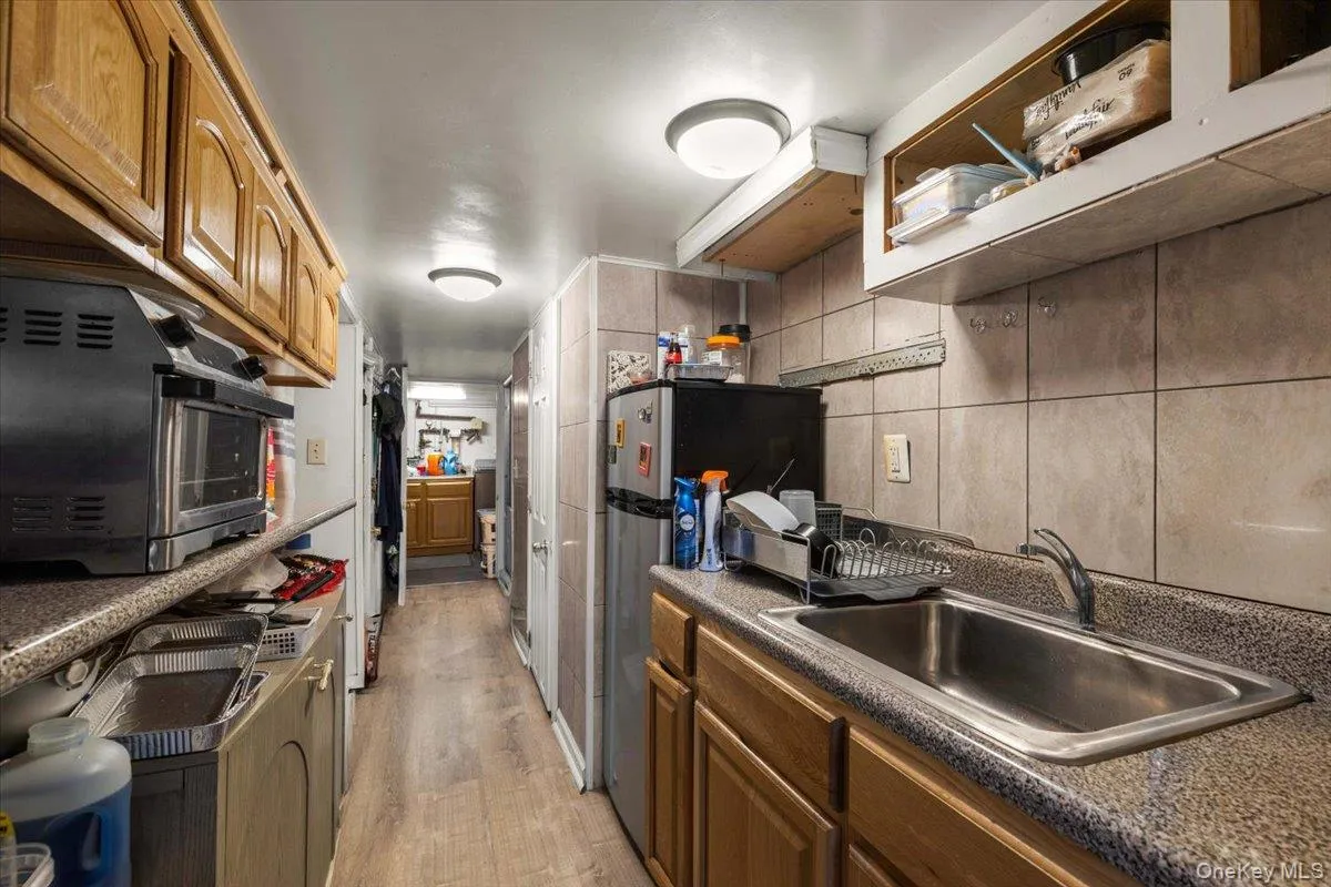 178 Winfred Avenue, Yonkers, NY, 3 Bedrooms Bedrooms, 6 Rooms Rooms,2 BathroomsBathrooms,Residential,For Rent,Winfred,0,1056616 178 Winfred Avenue, Yonkers, NY, 3 Bedrooms Bedrooms, 6 Rooms Rooms,2 BathroomsBathrooms,Residential,For Rent,Winfred,0,1056616