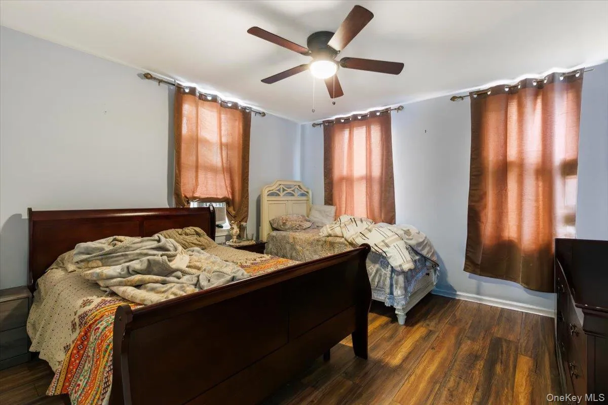 178 Winfred Avenue, Yonkers, NY, 3 Bedrooms Bedrooms, 6 Rooms Rooms,2 BathroomsBathrooms,Residential,For Rent,Winfred,0,1056616 178 Winfred Avenue, Yonkers, NY, 3 Bedrooms Bedrooms, 6 Rooms Rooms,2 BathroomsBathrooms,Residential,For Rent,Winfred,0,1056616