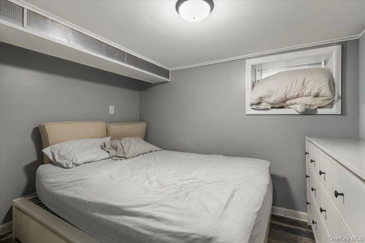 178 Winfred Avenue, Yonkers, NY, 3 Bedrooms Bedrooms, 6 Rooms Rooms,2 BathroomsBathrooms,Residential,For Rent,Winfred,0,1056616 178 Winfred Avenue, Yonkers, NY, 3 Bedrooms Bedrooms, 6 Rooms Rooms,2 BathroomsBathrooms,Residential,For Rent,Winfred,0,1056616