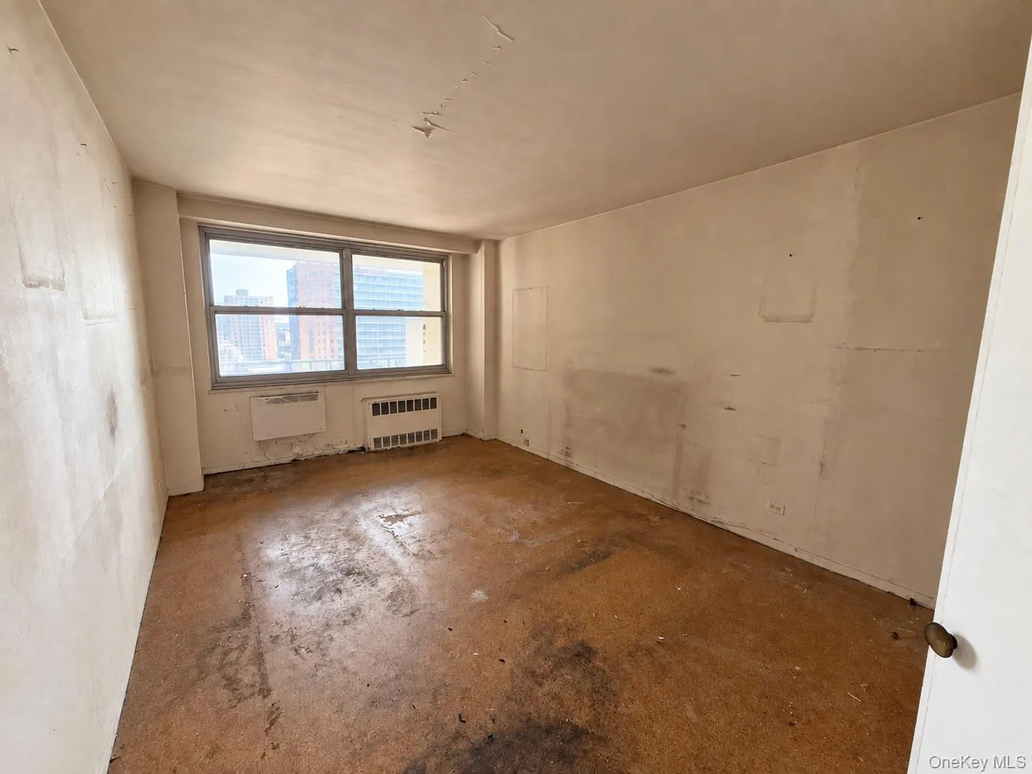 61-25 97th Street, New York, NY, 1 Bedroom Bedrooms, 3 Rooms Rooms,1 BathroomBathrooms,Residential,For Rent,97th,0,1056620 61-25 97th Street, New York, NY, 1 Bedroom Bedrooms, 3 Rooms Rooms,1 BathroomBathrooms,Residential,For Rent,97th,0,1056620