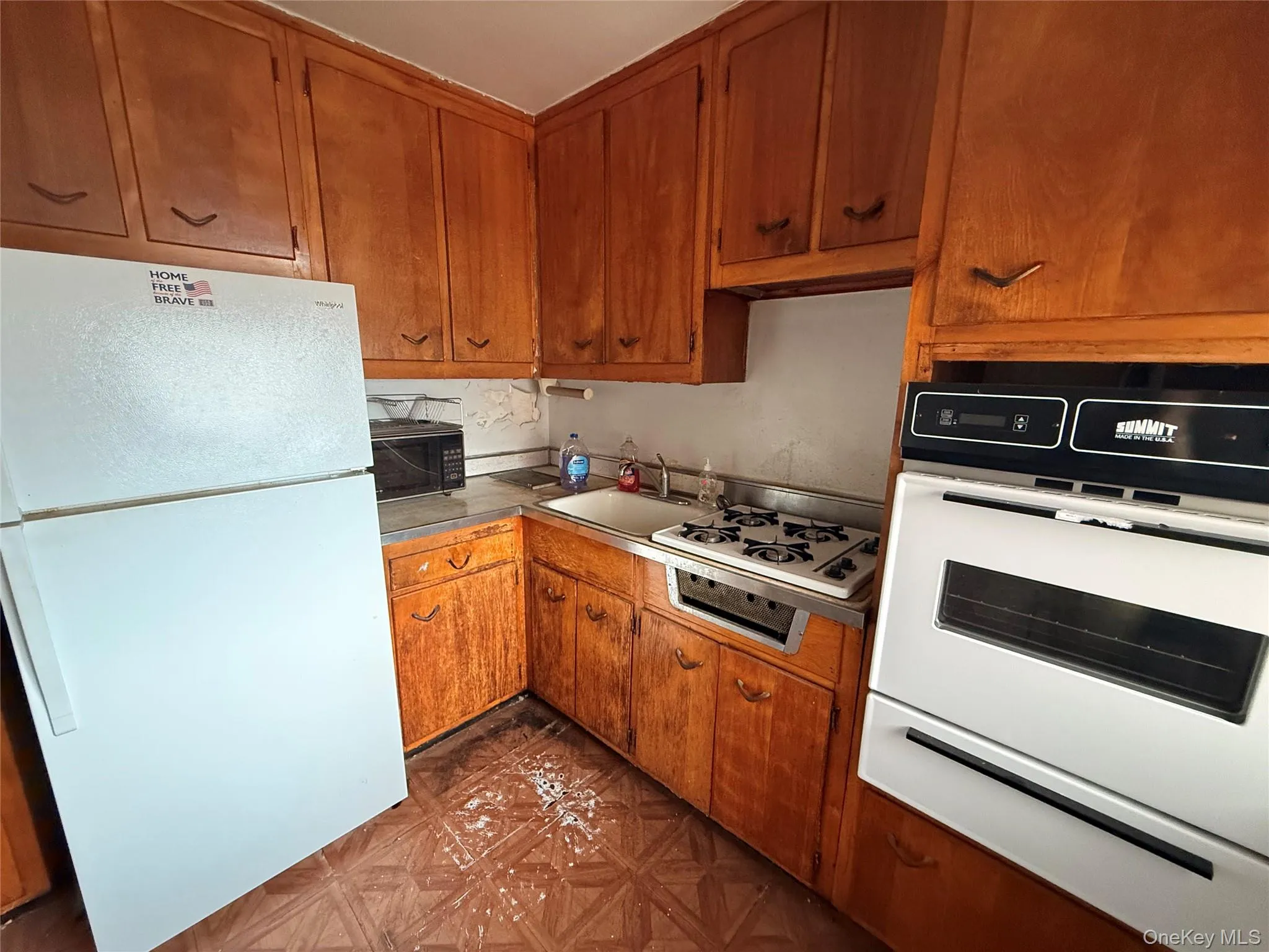 61-25 97th Street, New York, NY, 1 Bedroom Bedrooms, 3 Rooms Rooms,1 BathroomBathrooms,Residential,For Rent,97th,0,1056620 61-25 97th Street, New York, NY, 1 Bedroom Bedrooms, 3 Rooms Rooms,1 BathroomBathrooms,Residential,For Rent,97th,0,1056620