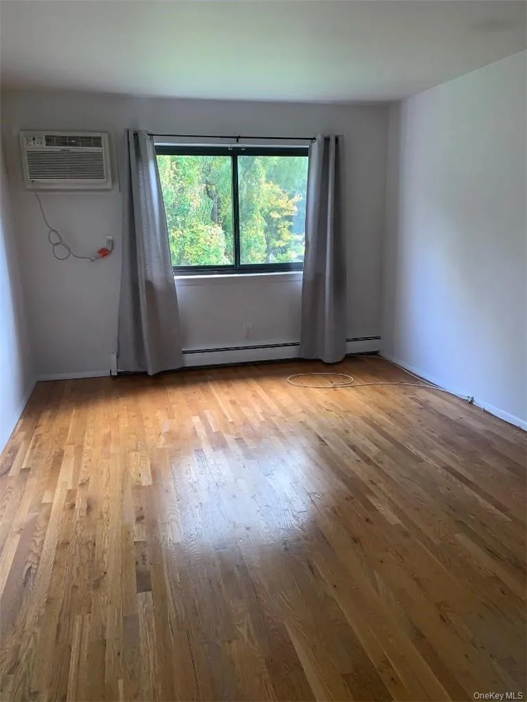 12 Charles Lane, Haverstraw, NY, 1 Bedroom Bedrooms, 4 Room Rooms,1 BathroomBathrooms,Residential Lease,For Rent,Charles,0,1056628 12 Charles Lane, Haverstraw, NY, 1 Bedroom Bedrooms, 4 Room Rooms,1 BathroomBathrooms,Residential Lease,For Rent,Charles,0,1056628