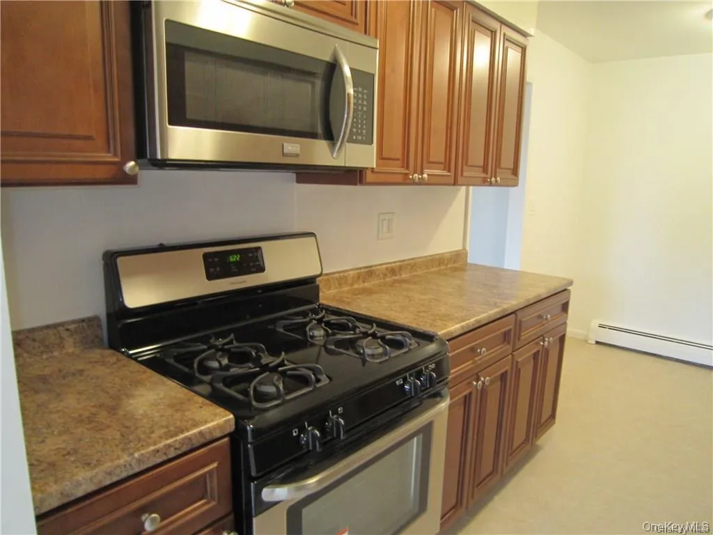 12 Charles Lane, Haverstraw, NY, 1 Bedroom Bedrooms, 4 Room Rooms,1 BathroomBathrooms,Residential Lease,For Rent,Charles,0,1056628 12 Charles Lane, Haverstraw, NY, 1 Bedroom Bedrooms, 4 Room Rooms,1 BathroomBathrooms,Residential Lease,For Rent,Charles,0,1056628