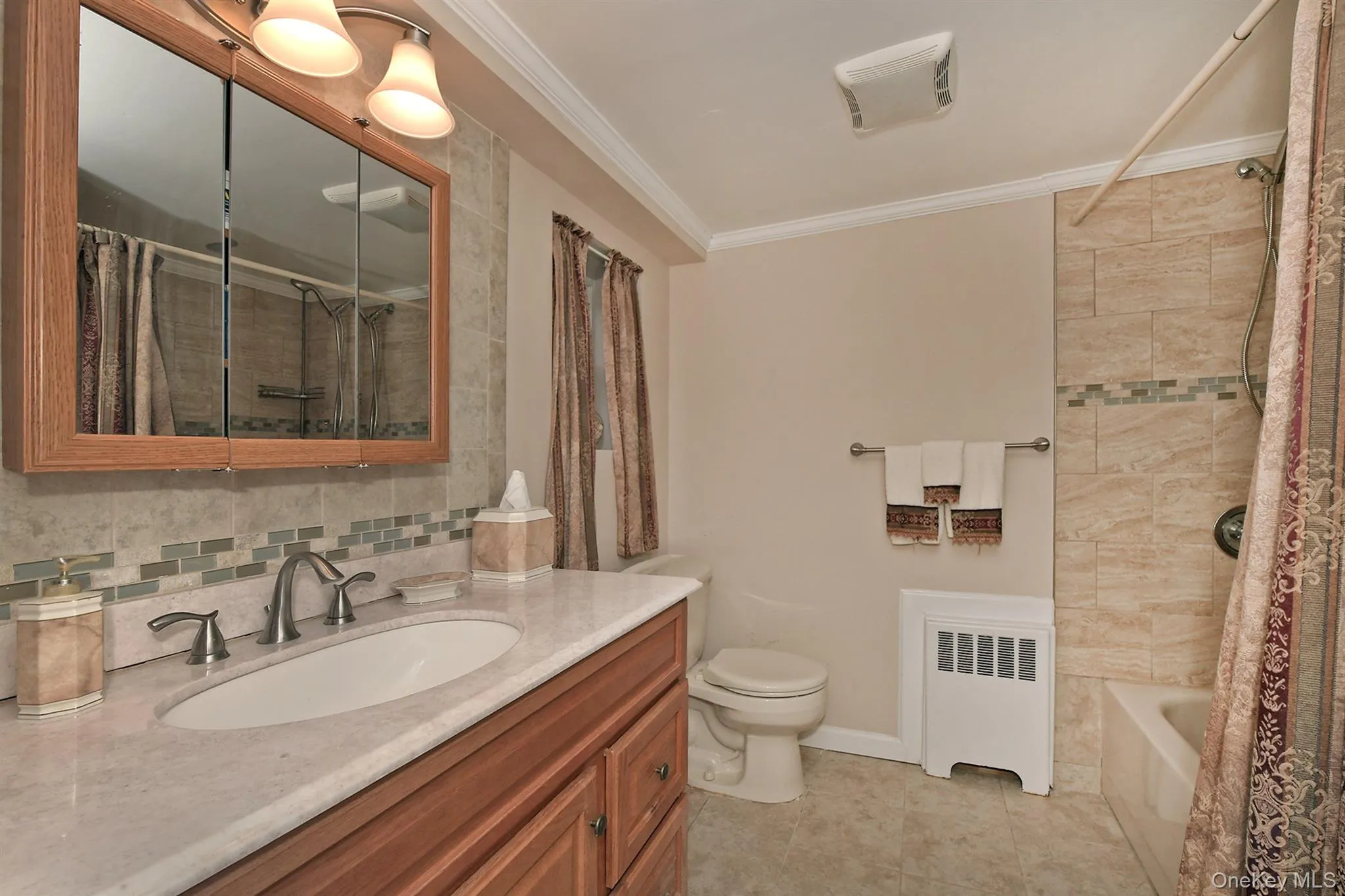 5 Robin Court, Oyster Bay, NY, 3 Bedrooms Bedrooms, 7 Rooms Rooms,2 BathroomsBathrooms,Residential,For Rent,Robin,0,1056635 5 Robin Court, Oyster Bay, NY, 3 Bedrooms Bedrooms, 7 Rooms Rooms,2 BathroomsBathrooms,Residential,For Rent,Robin,0,1056635